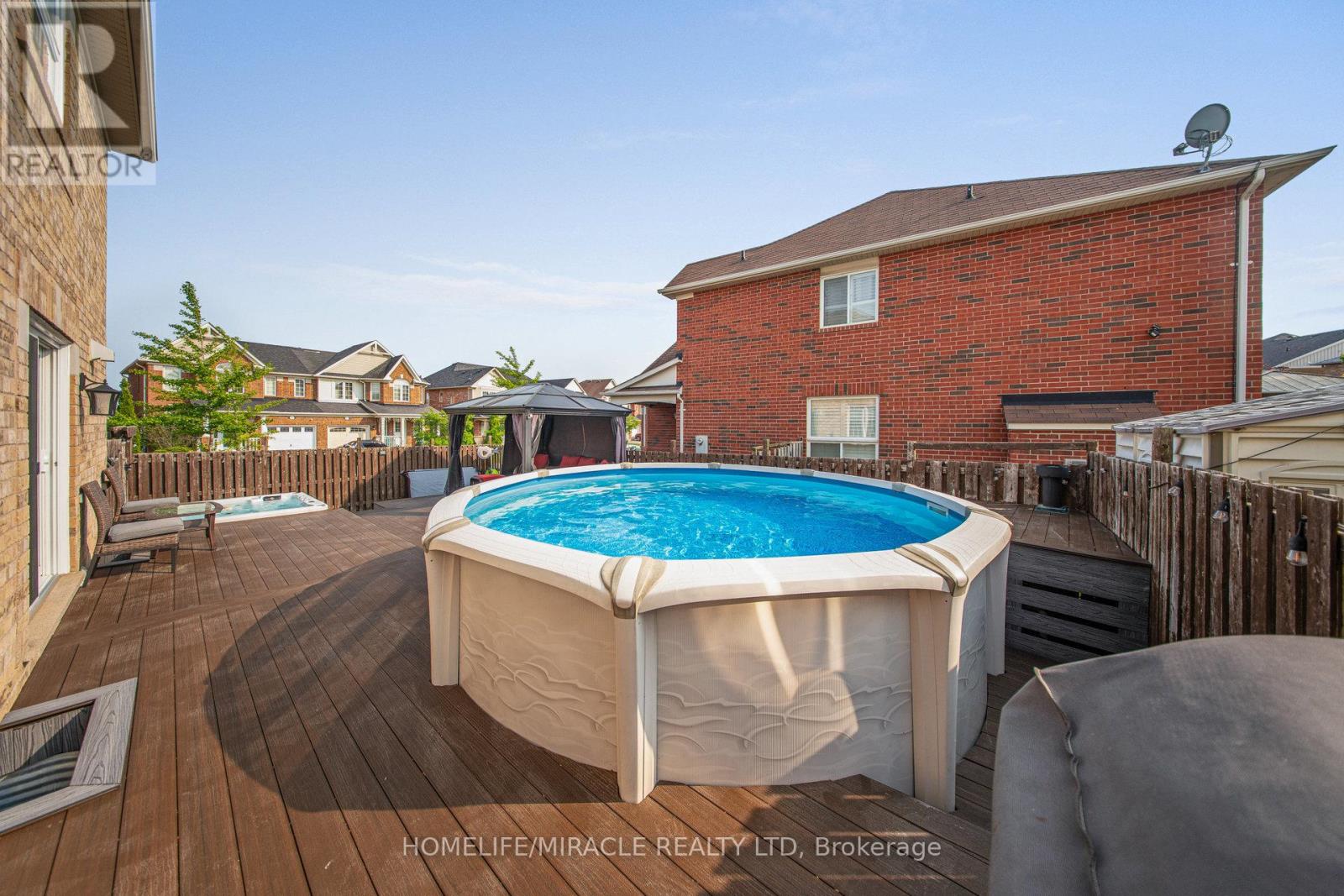 949 Zelinsky Crescent, Milton (Co Coates), Ontario  L9T 0L5 - Photo 41 - W12198181