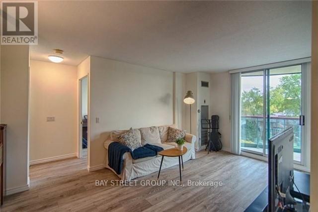 707 - 238 Doris Avenue, Toronto, Ontario  M2N 6W1 - Photo 4 - C12198242