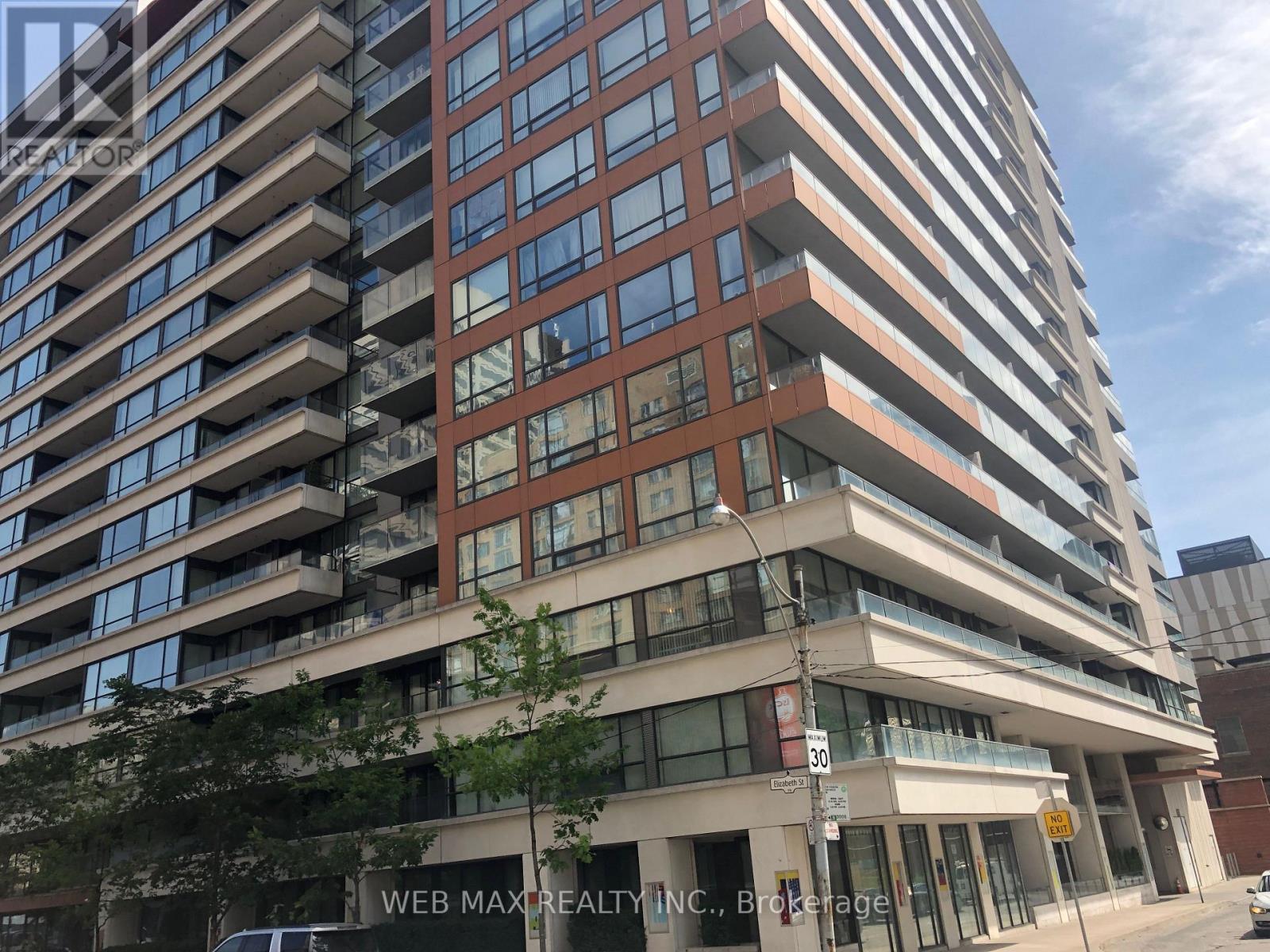 637 - 111 Elizabeth Street, Toronto, Ontario  M5G 1P7 - Photo 1 - C12198275