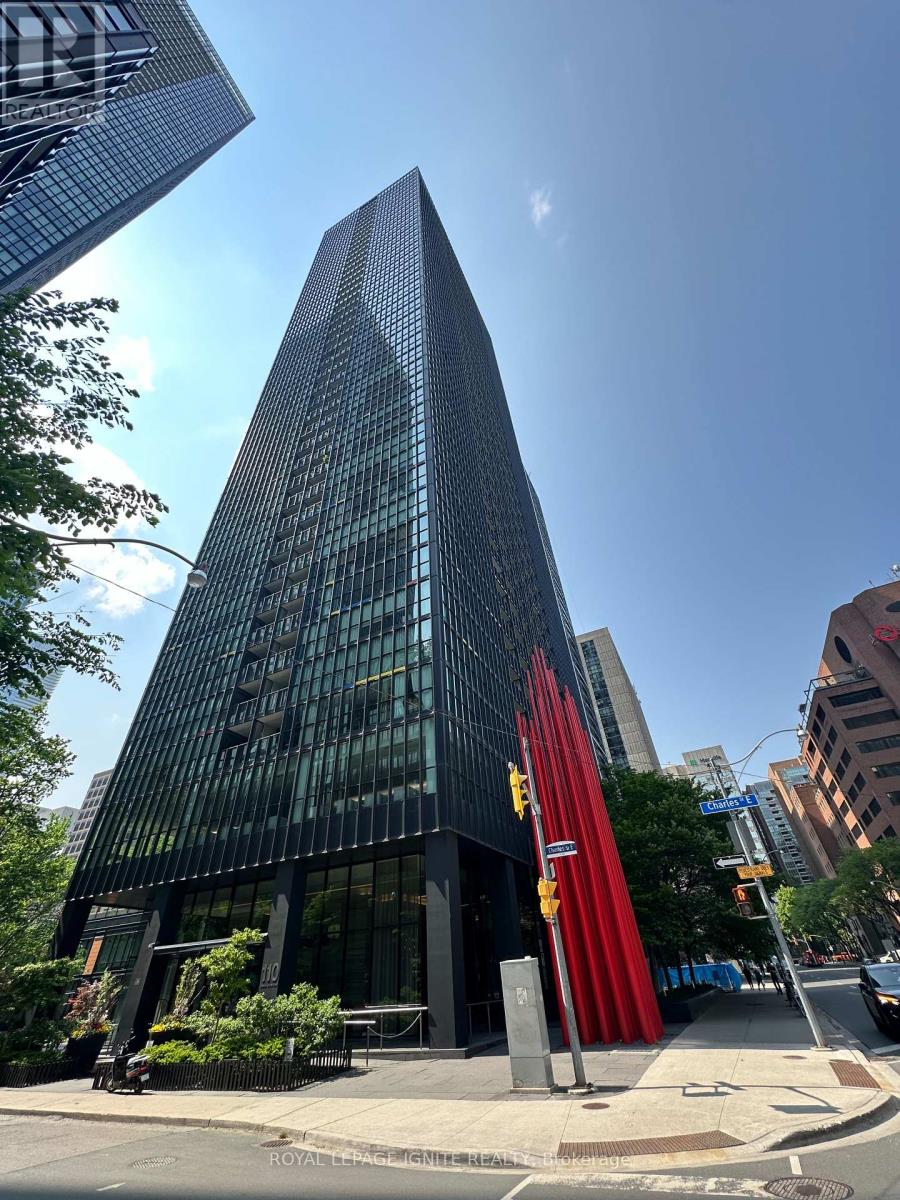 1809 - 110 Charles Street E, Toronto, Ontario  M4Y 1T5 - Photo 2 - C12198356