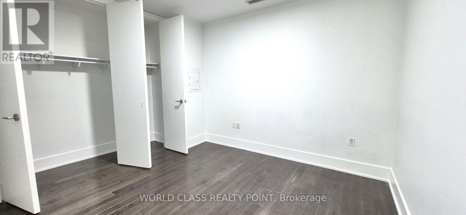 102 - 39 Queens Quay E, Toronto, Ontario  M5E 0A5 - Photo 13 - C12198409