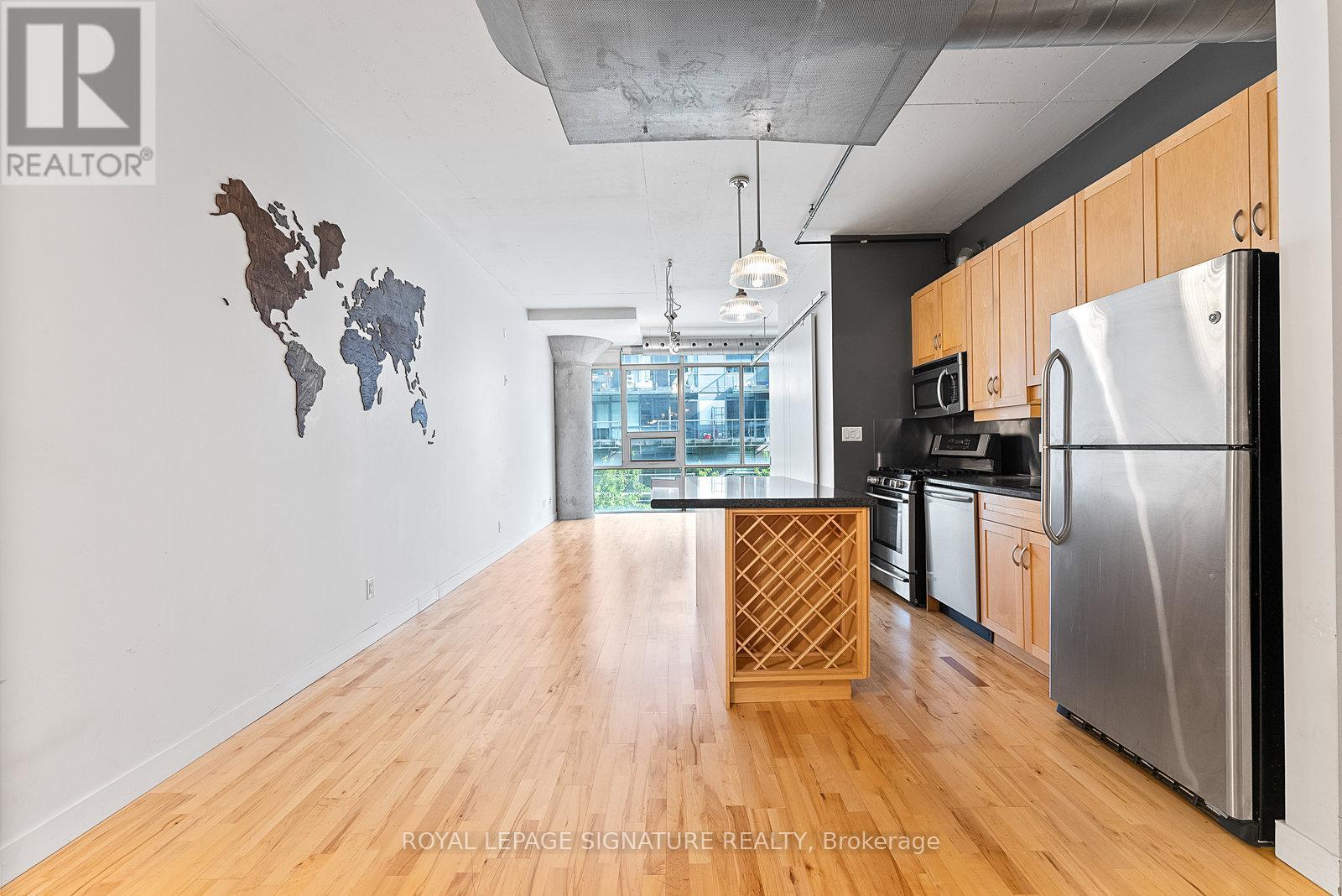 405 - 32 Stewart Street, Toronto, Ontario  M5V 3T2 - Photo 1 - C12198422