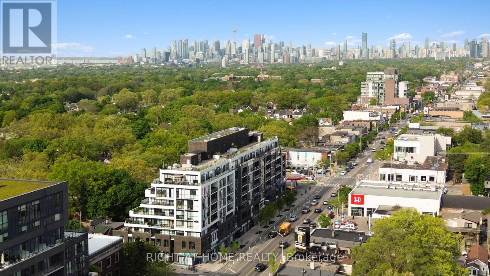 Ph801 - 2301 Danforth Avenue N, Toronto, Ontario  M4C 0A7 - Photo 1 - E12198195