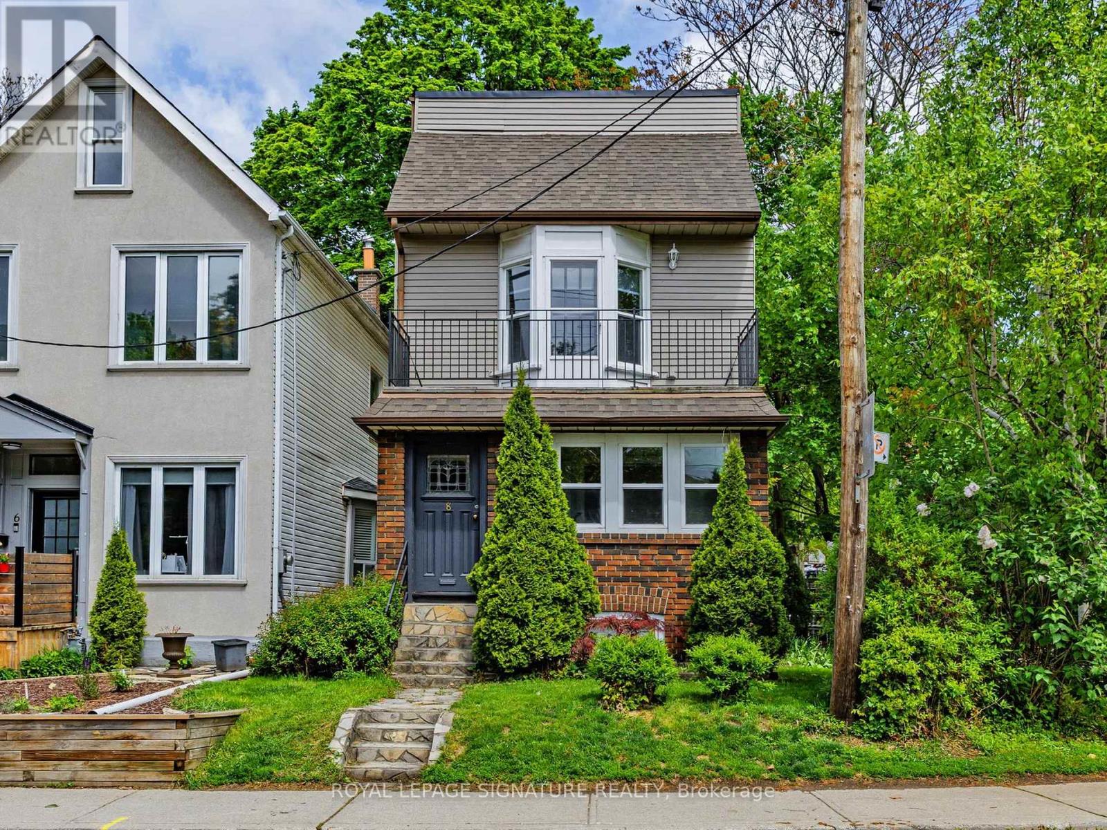 8 Fairford Avenue, Toronto, Ontario  M4L 2J6 - Photo 1 - E12198266
