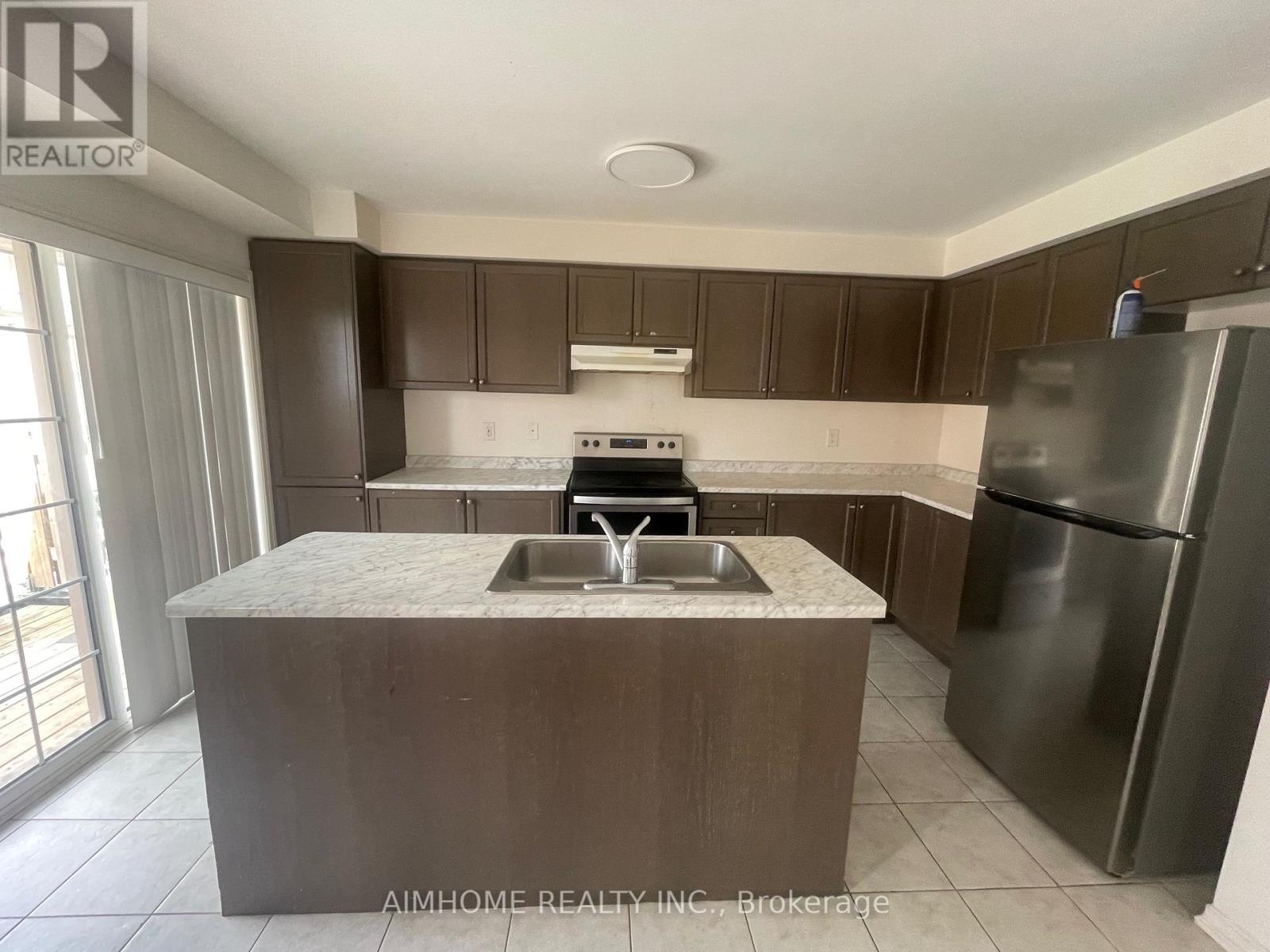 92 Ainley Road, Ajax, Ontario  L1Z 0S9 - Photo 4 - E12198277