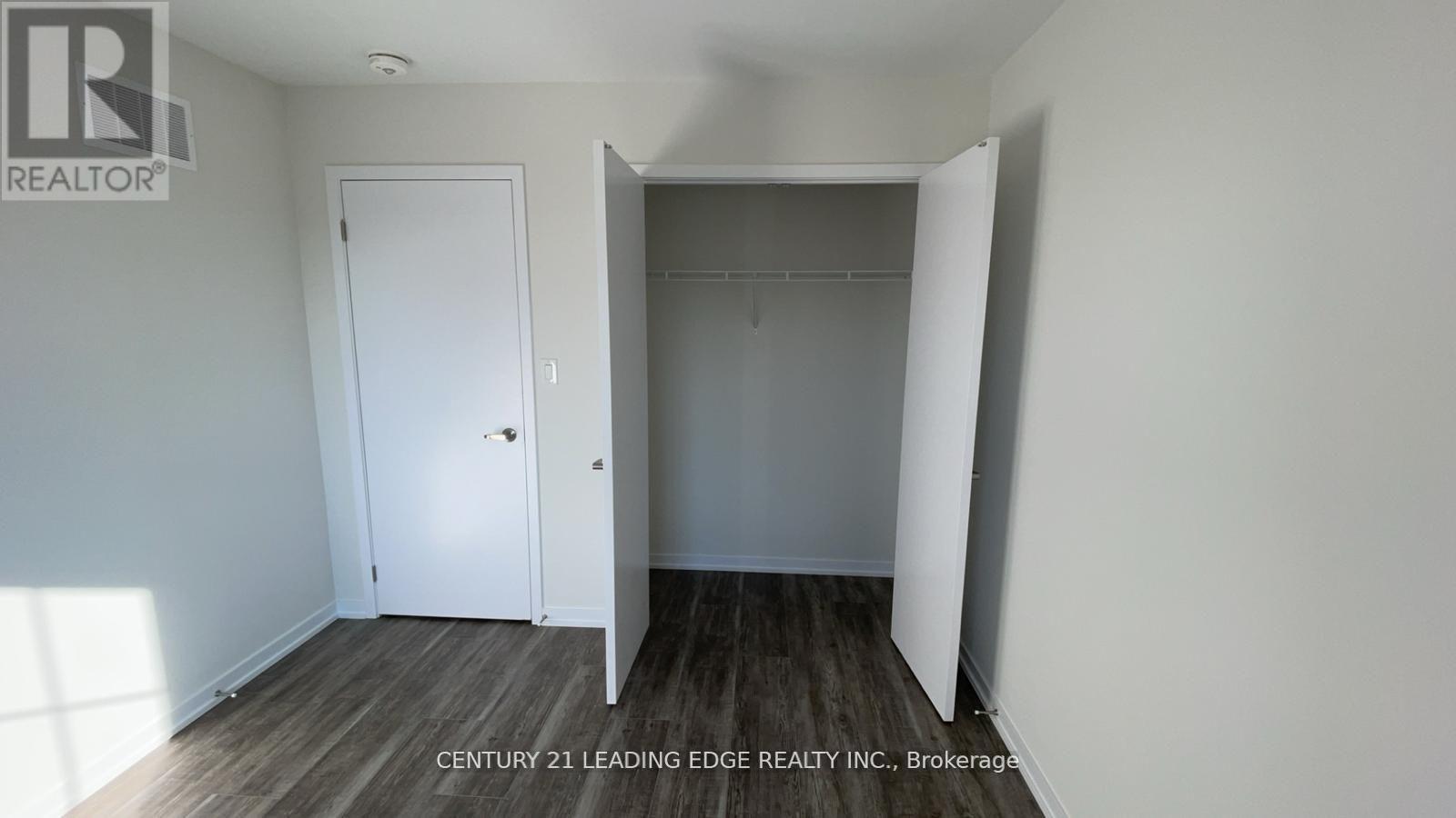 1368 Canfield Street, Oshawa, Ontario  L1H 8L7 - Photo 9 - E12198401
