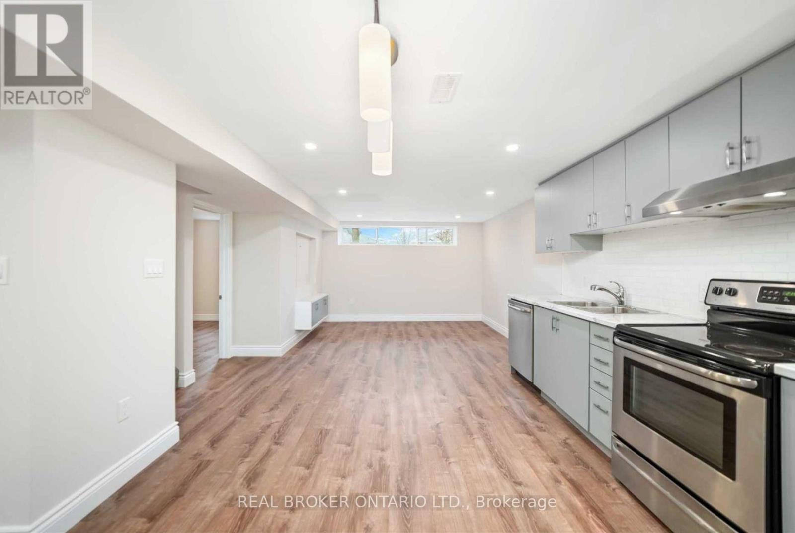 LOWER - 553 FINUCANE STREET, Oshawa, Ontario