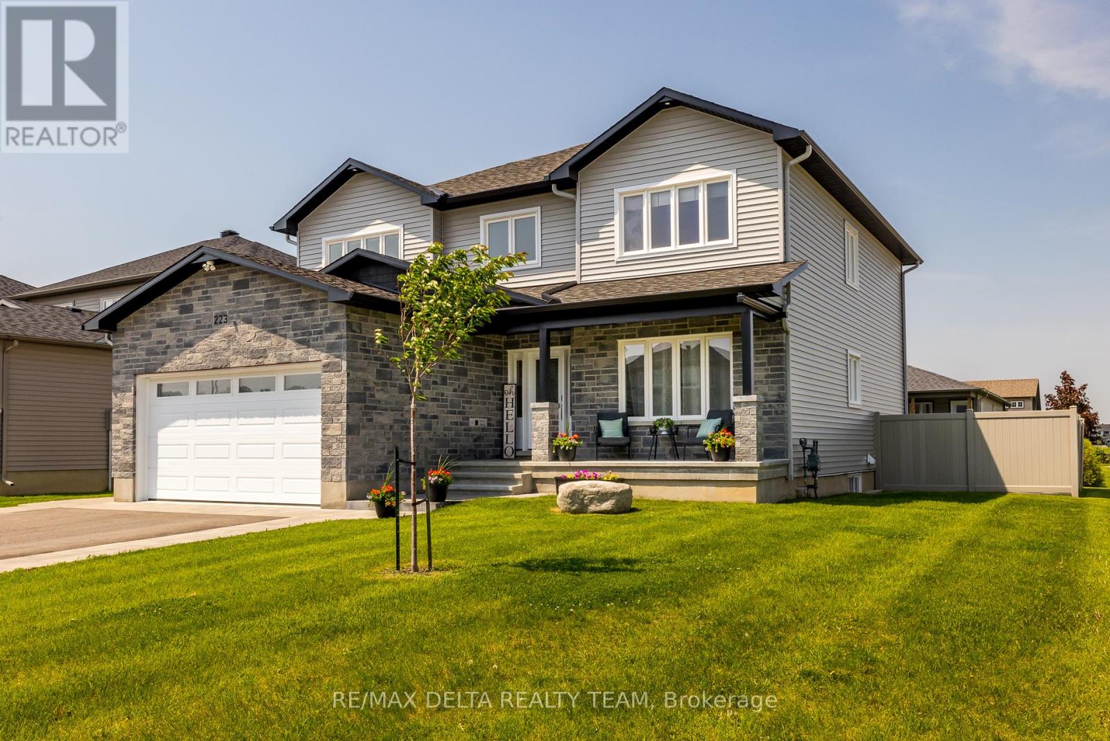 223 STATION TRAIL, Russell, Ontario