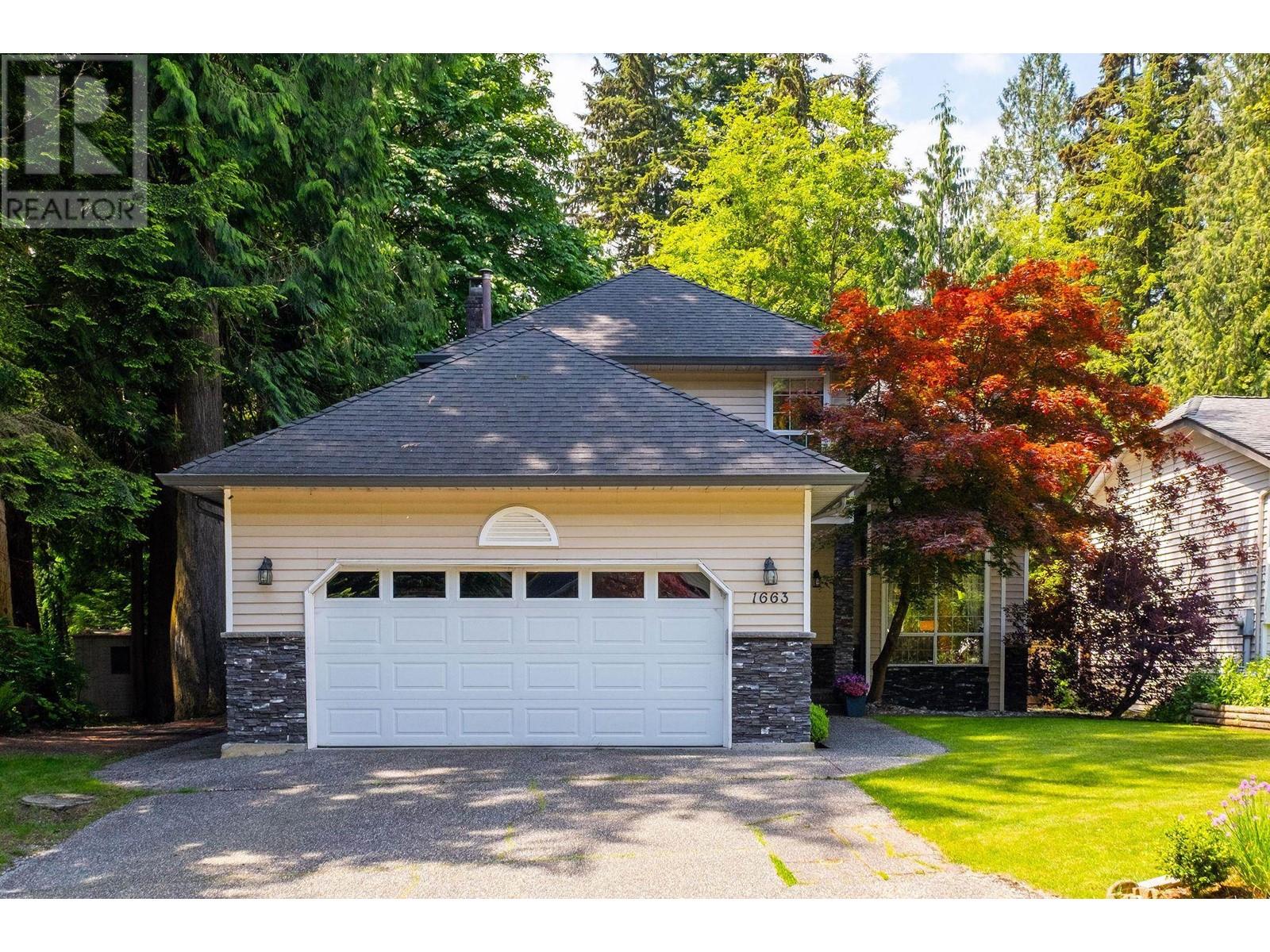 1663 CASCADE COURT, north vancouver, British Columbia V7G2G1