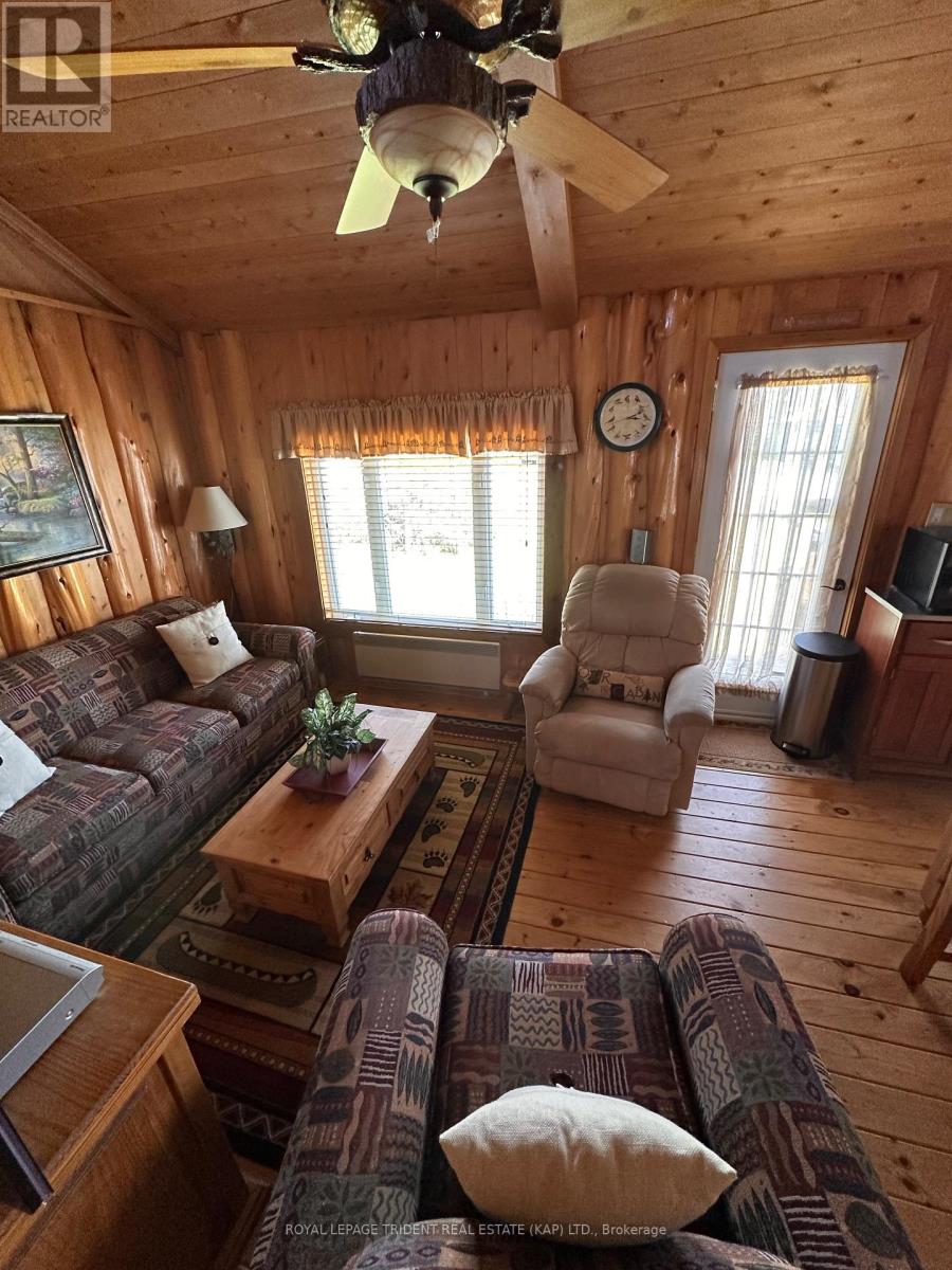 1186 Fantham Road, Fauquier-Strickland, Ontario  P0L 1G0 - Photo 24 - T12196391