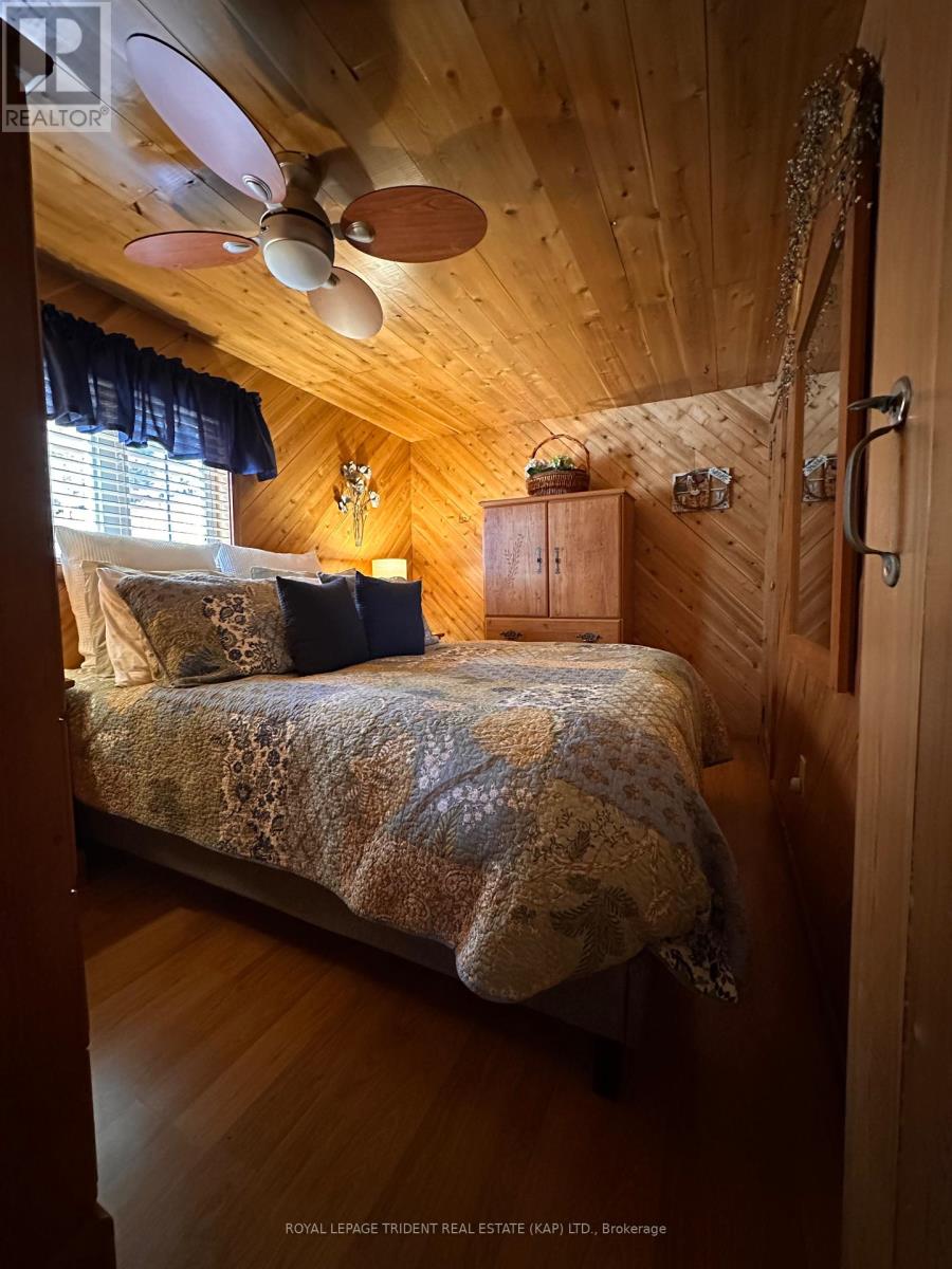 1186 Fantham Road, Fauquier-Strickland, Ontario  P0L 1G0 - Photo 27 - T12196391