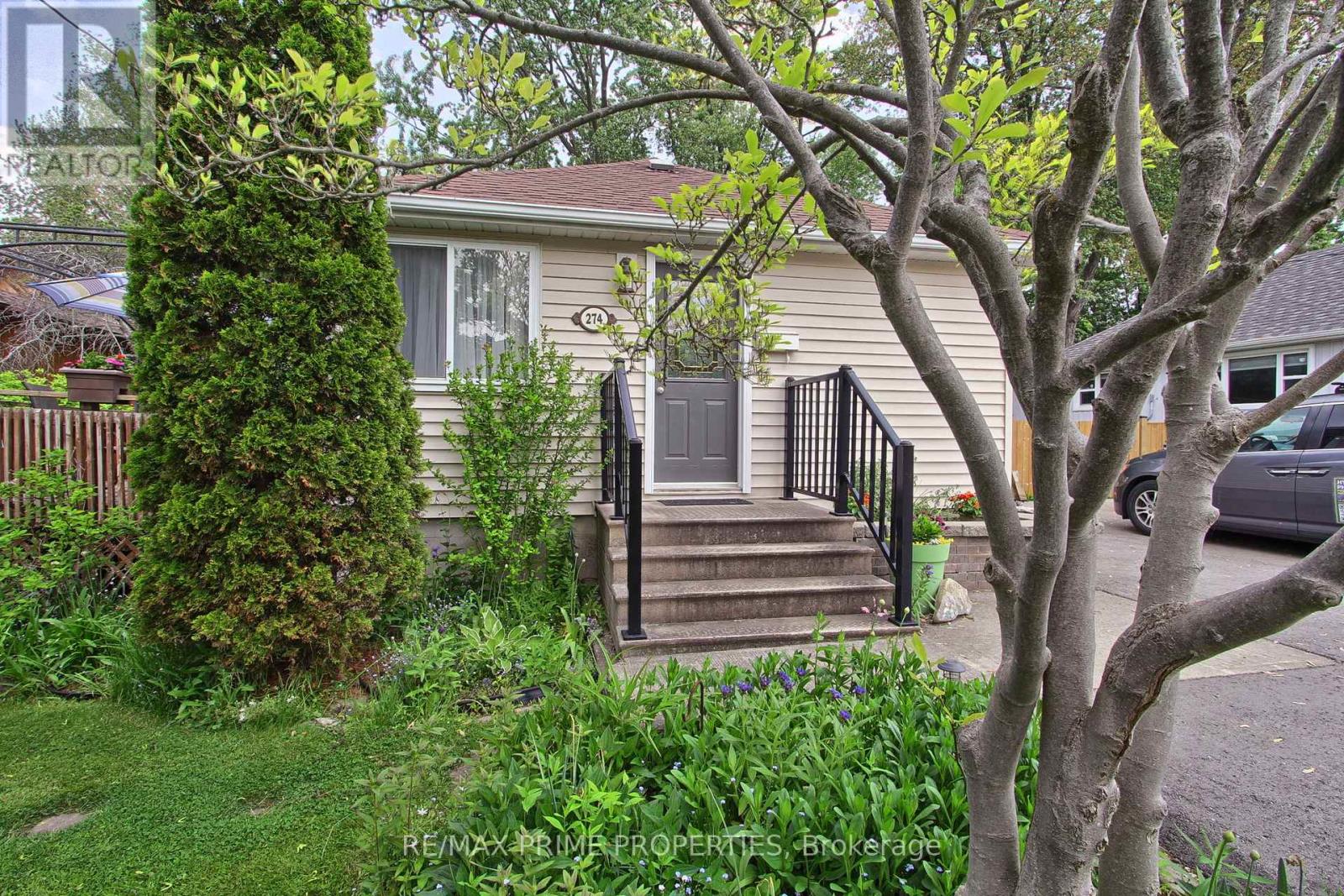 274 Parkway Avenue, Georgina, Ontario  L4P 2V9 - Photo 2 - N12198253