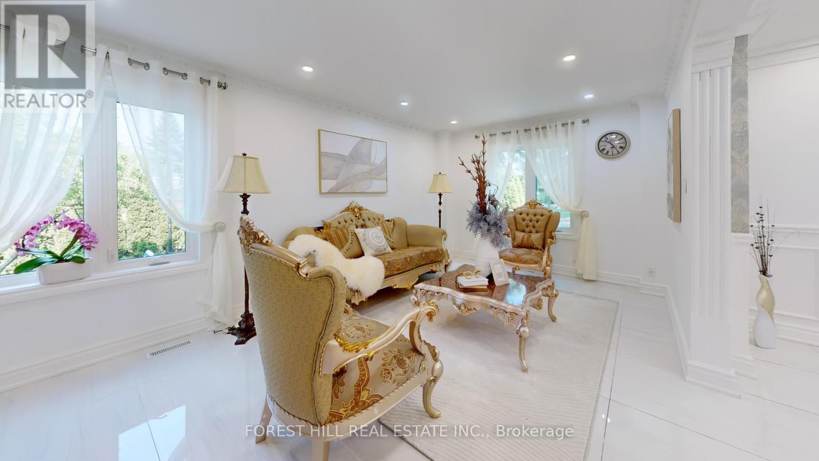 133 Arten Avenue, Richmond Hill, Ontario  L4C 9Y3 - Photo 5 - N12198302