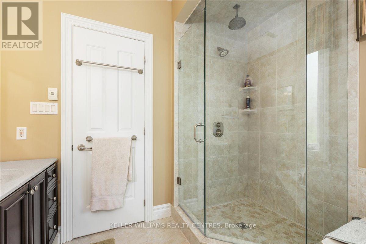 41 Huntley Drive, Georgina (Historic Lakeshore Communities), Ontario  L0E 1S0 - Photo 25 - N12198350