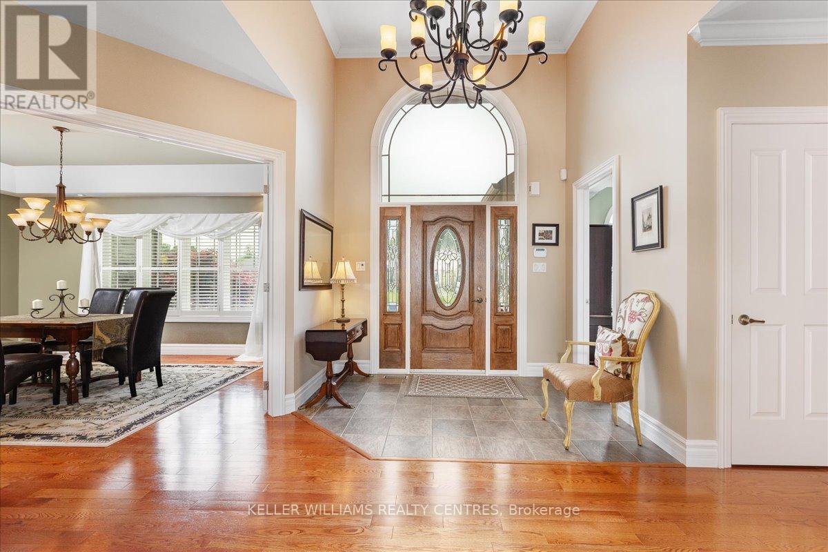 41 Huntley Drive, Georgina, Ontario  L0E 1S0 - Photo 8 - N12198350
