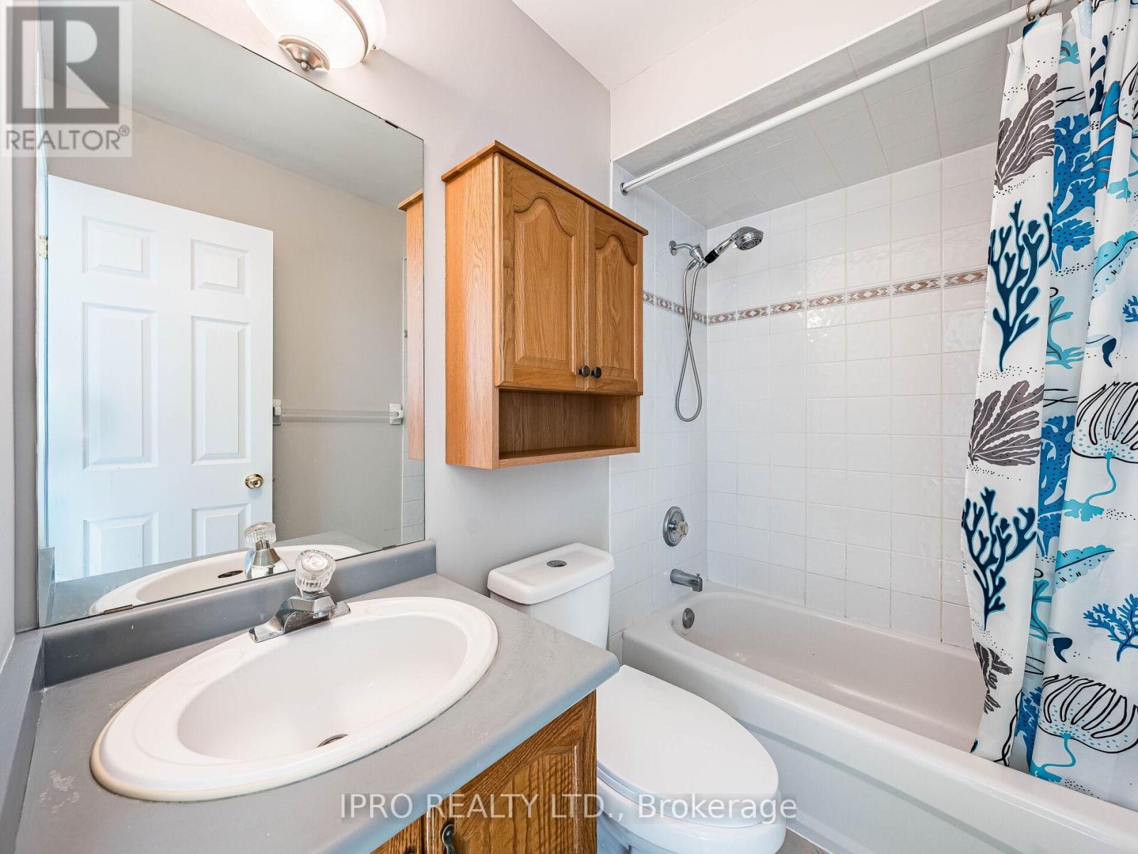 5 Reynolds Avenue, New Tecumseth, Ontario  L0G 1A0 - Photo 32 - N12198385