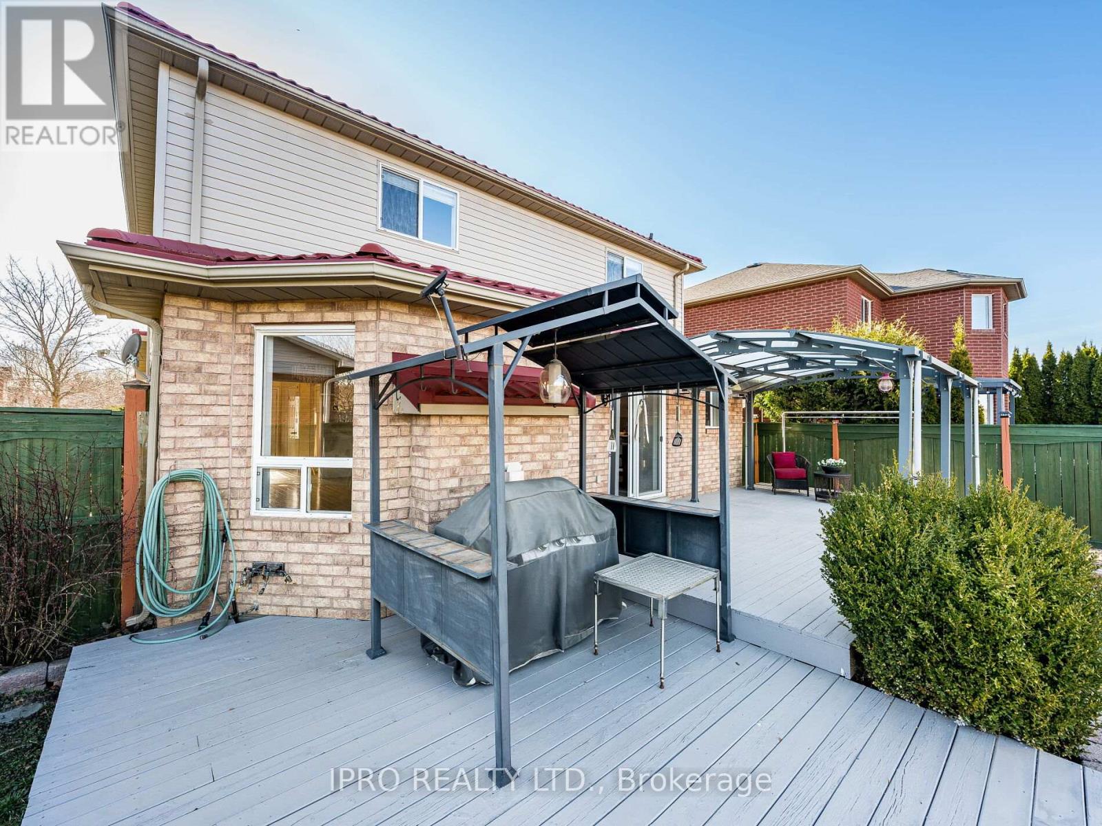 5 Reynolds Avenue, New Tecumseth, Ontario  L0G 1A0 - Photo 48 - N12198385