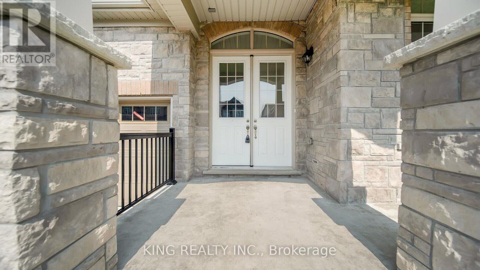 1629 Corsal Court, Innisfil, Ontario  L9S 0P8 - Photo 2 - N12198388