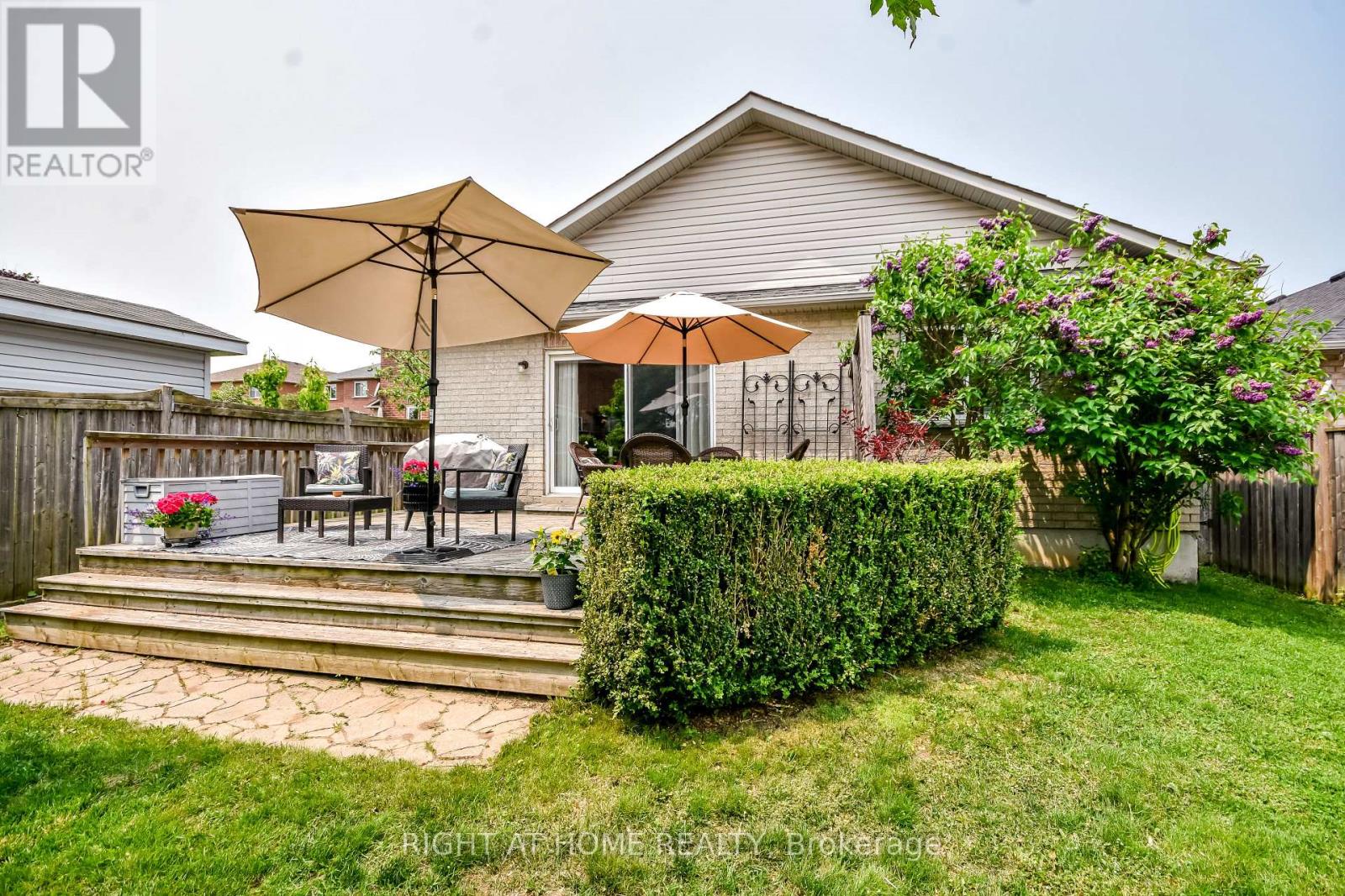 13 Couples Court, Barrie, Ontario  L4M 6V5 - Photo 43 - S12198352