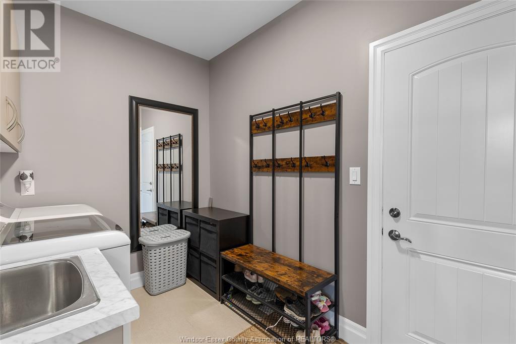 432 County Rd 31, Lakeshore, Ontario  N0R 1A0 - Photo 20 - 25014224
