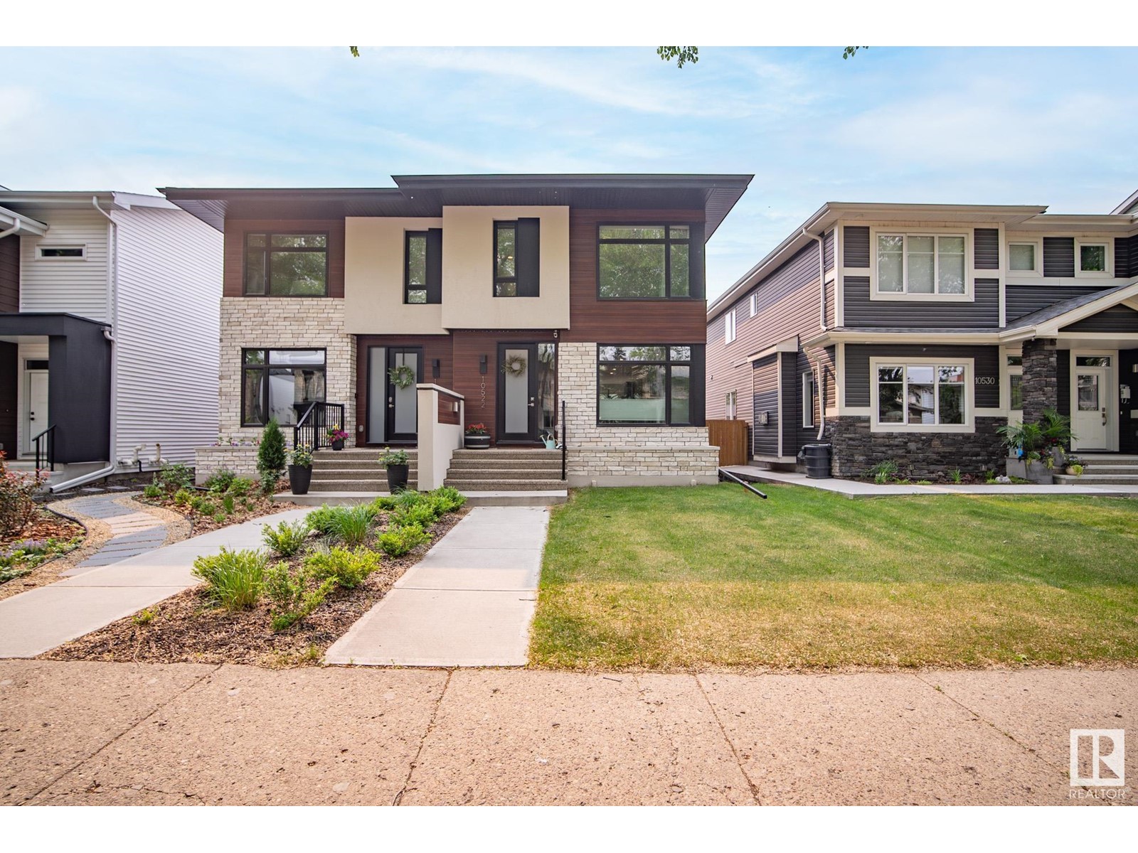 10522 83 St Nw, Edmonton, Alberta  T6A 3P4 - Photo 1 - E4440474