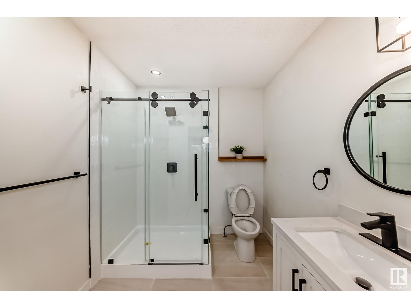 15022 86 Av Nw, Edmonton, Alberta  T5R 4C1 - Photo 32 - E4440477
