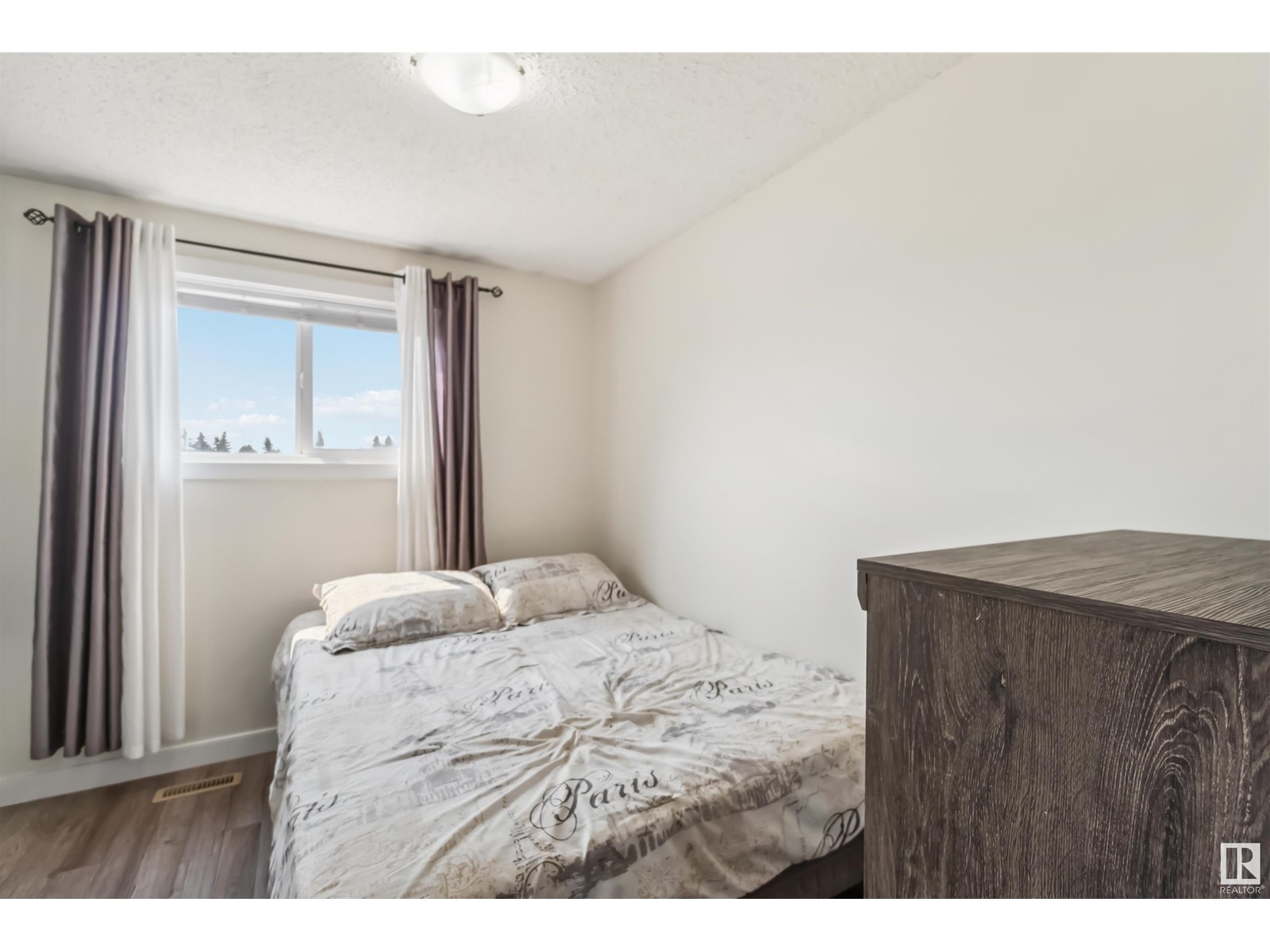 308 Hermitage Rd Nw, Edmonton, Alberta  T5A 2S3 - Photo 15 - E4440483