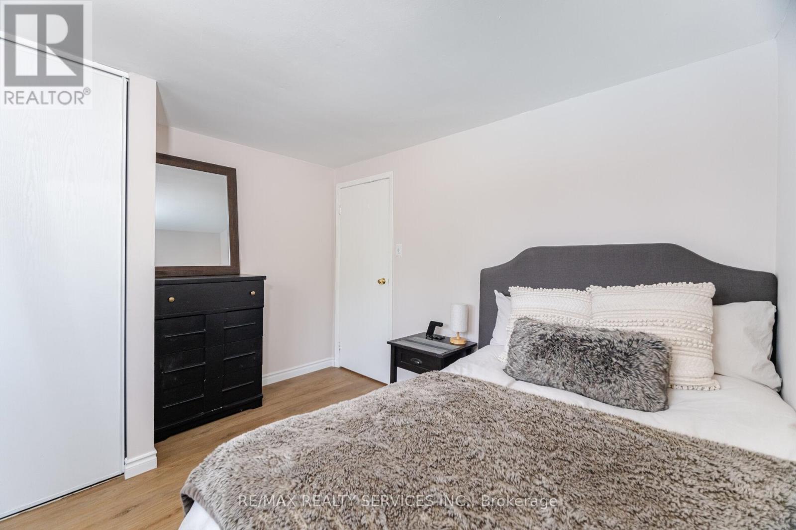 10 Gatewood Drive, Brampton, Ontario  L6S 1Y9 - Photo 28 - W12198211