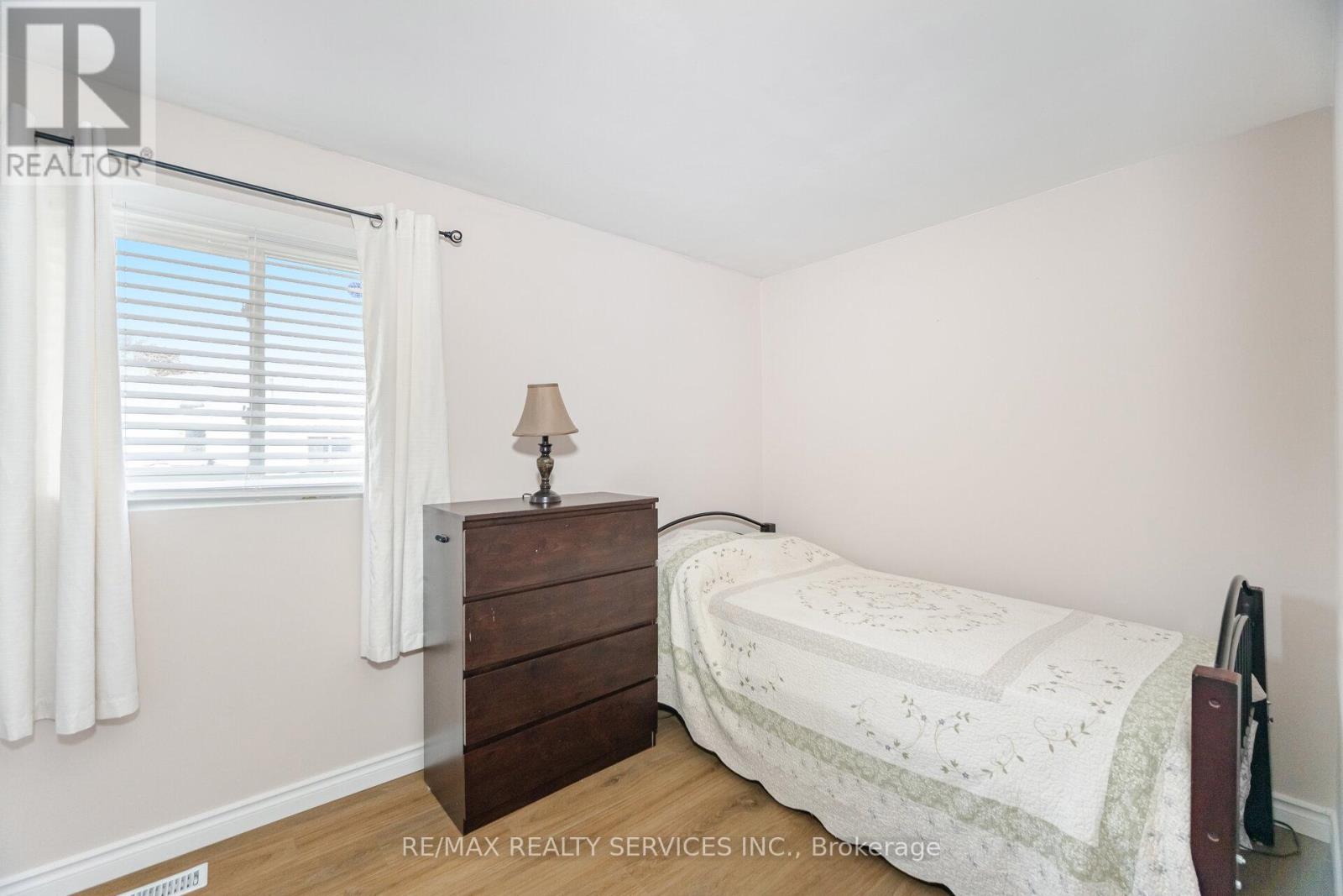 10 Gatewood Drive, Brampton, Ontario  L6S 1Y9 - Photo 29 - W12198211