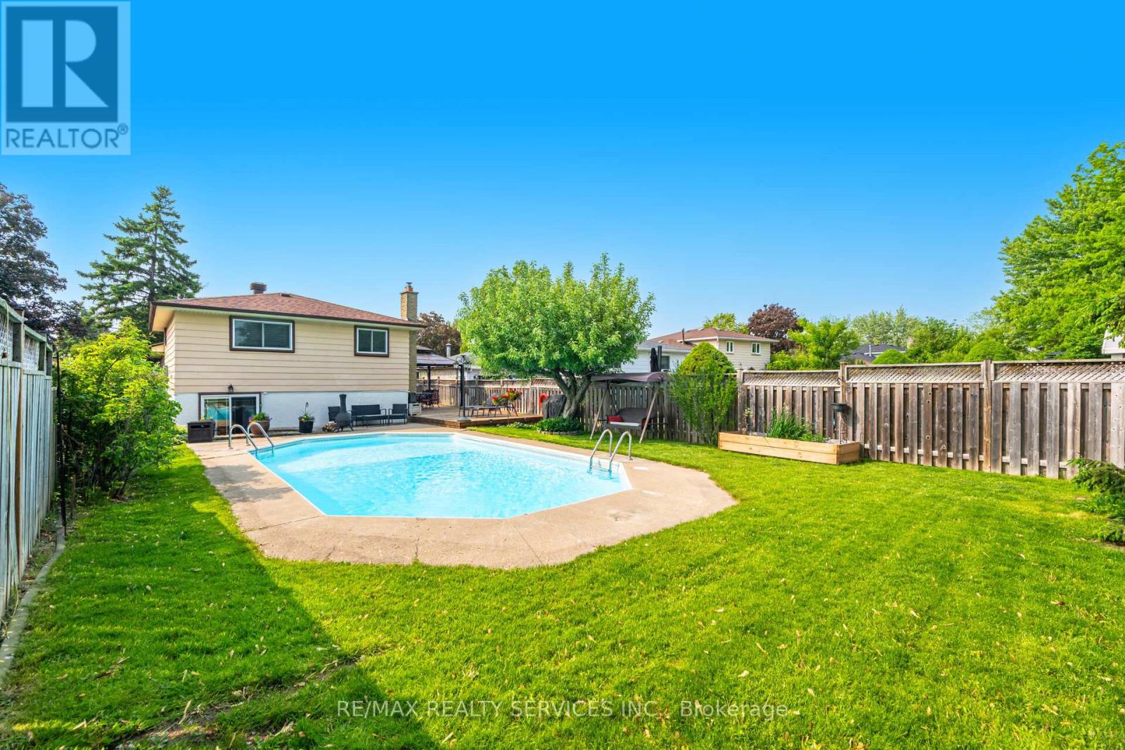 10 Gatewood Drive, Brampton, Ontario  L6S 1Y9 - Photo 50 - W12198211