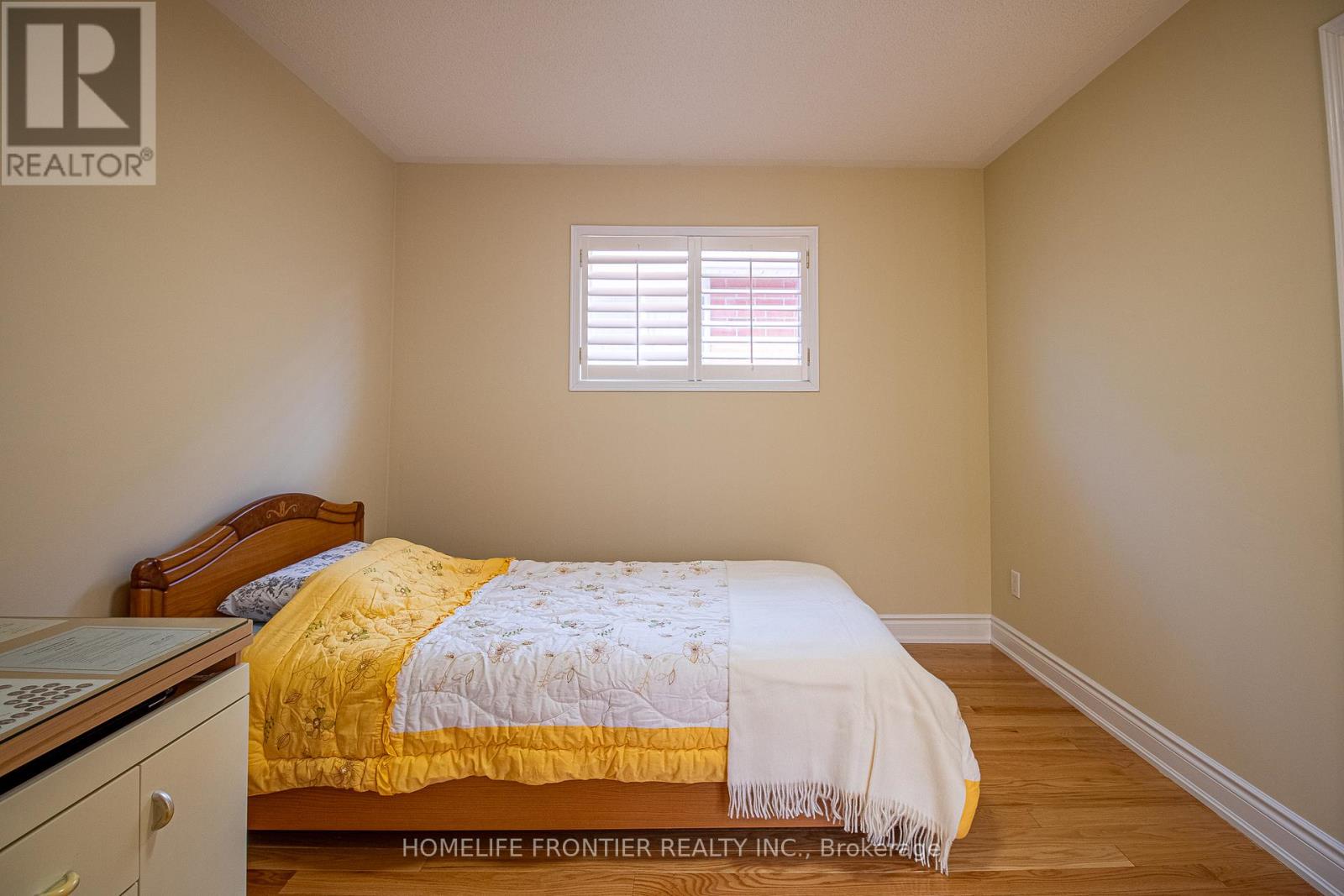2442 Yorktown Circle, Mississauga (Central Erin Mills), Ontario  L5M 5X9 - Photo 23 - W12198216