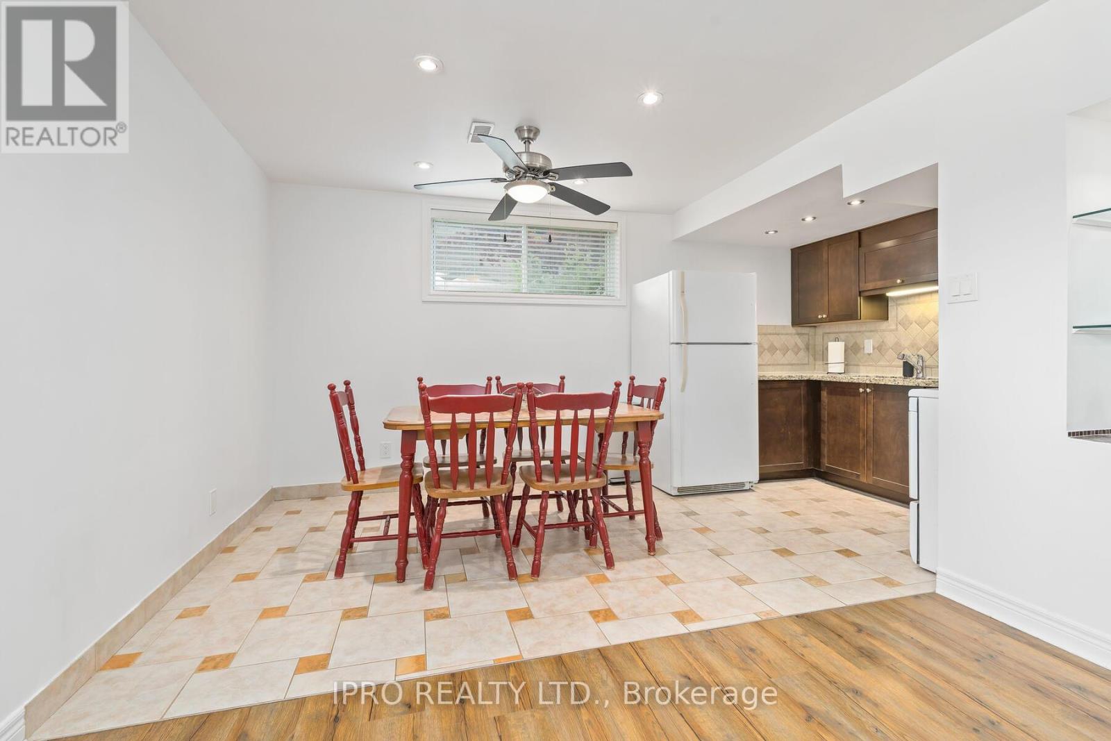 23 Stanley Court, Brampton (Brampton South), Ontario  L6Y 2B1 - Photo 26 - W12198225