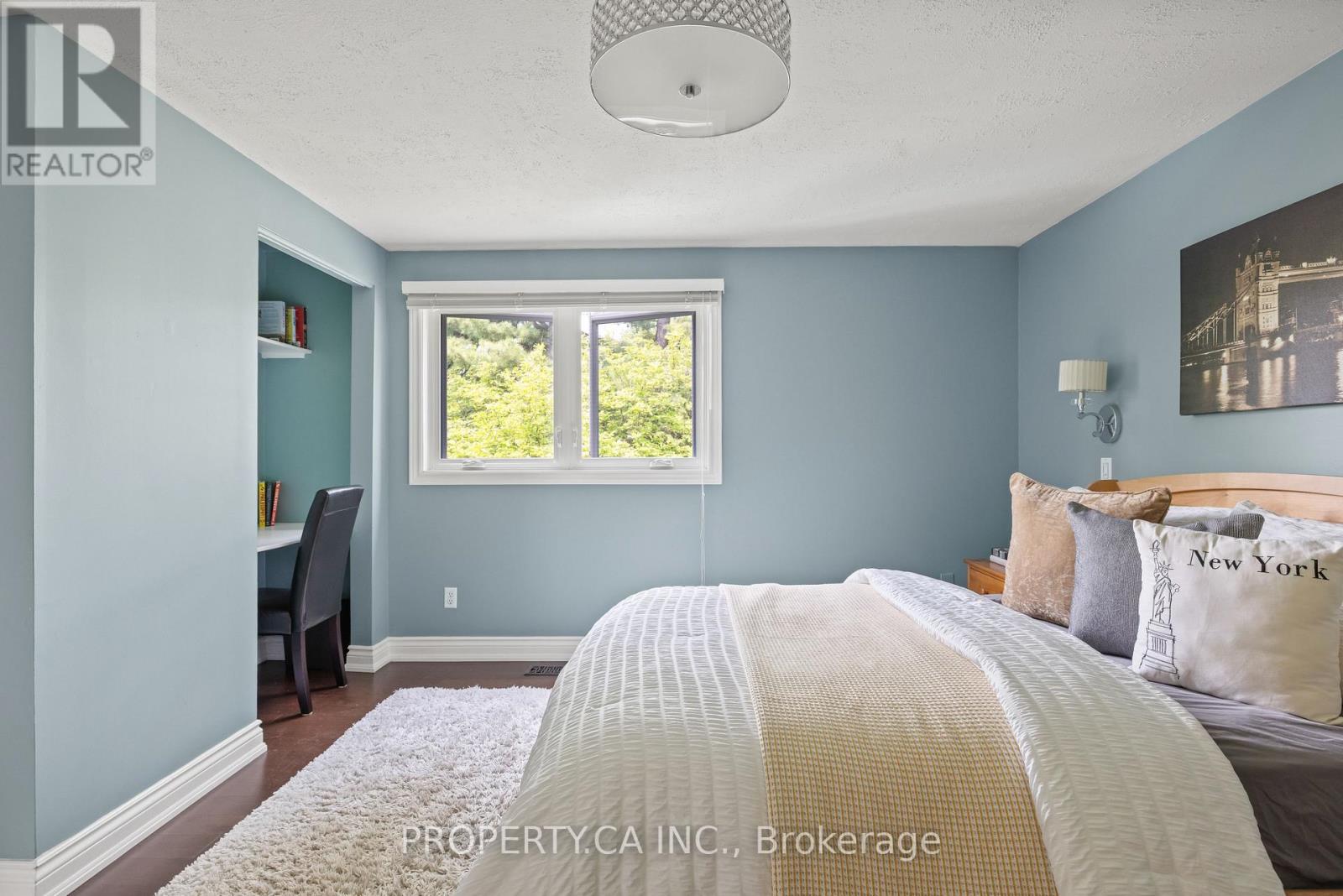 269 Beechfield Road, Oakville (Fd Ford), Ontario  L6J 5H9 - Photo 15 - W12198243