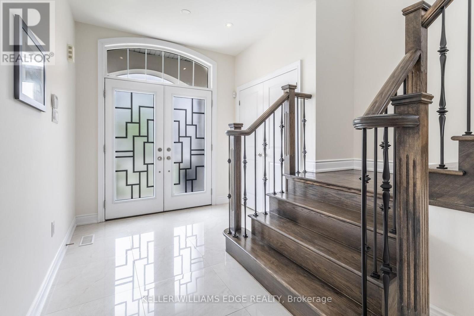 64 Elysian Fields Circle, Brampton (Bram West), Ontario  L6Y 6E8 - Photo 3 - W12198270
