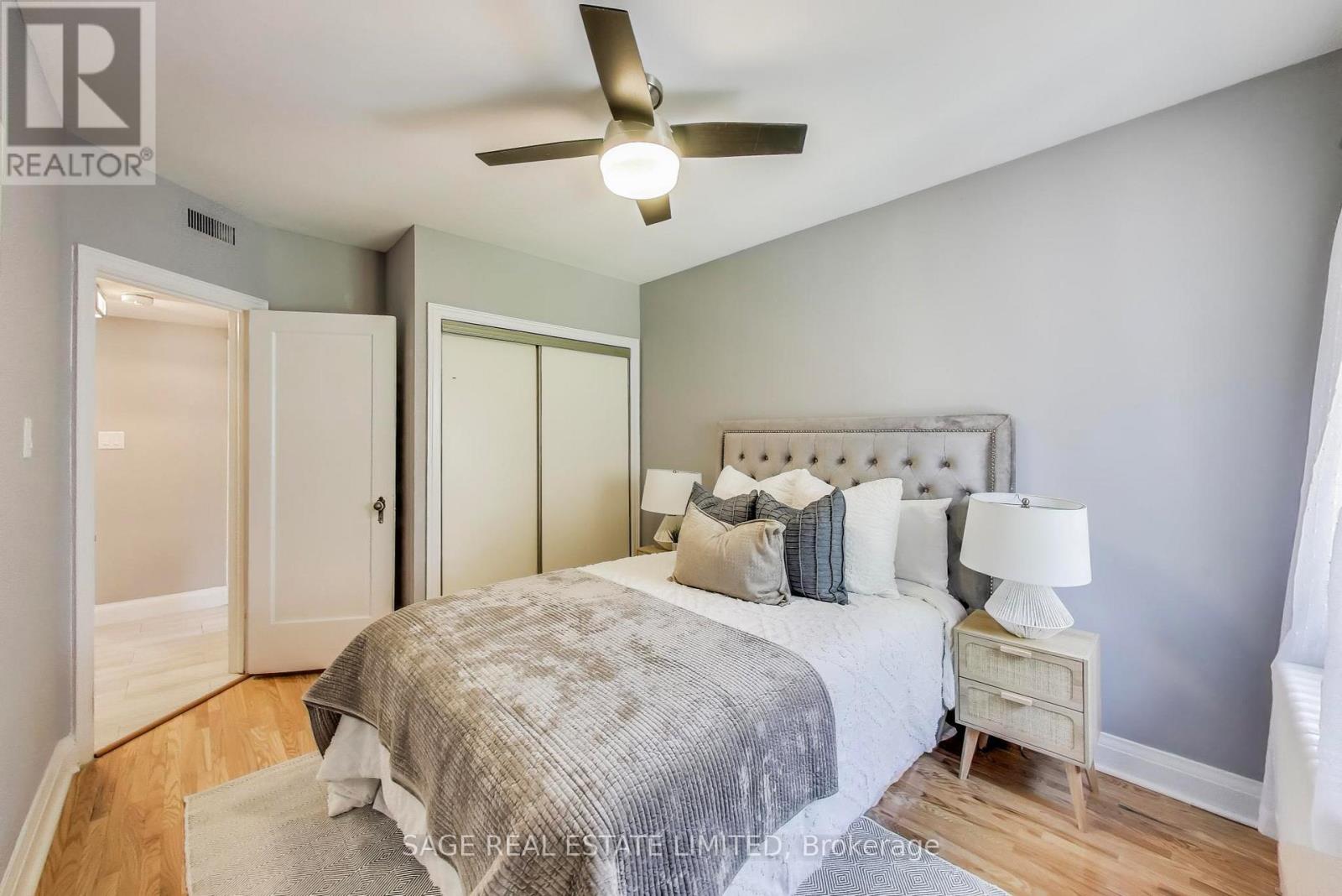 124 Branstone Road, Toronto (Caledonia-Fairbank), Ontario  M6E 4E5 - Photo 18 - W12198294