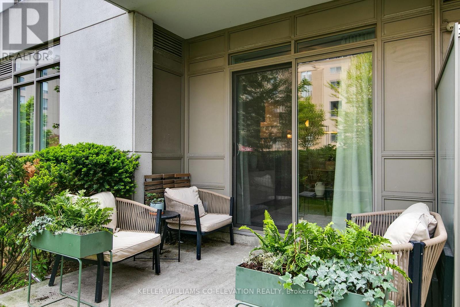 Ll02 - 816 Lansdowne Avenue, Toronto, Ontario  M6H 4K6 - Photo 19 - W12198321