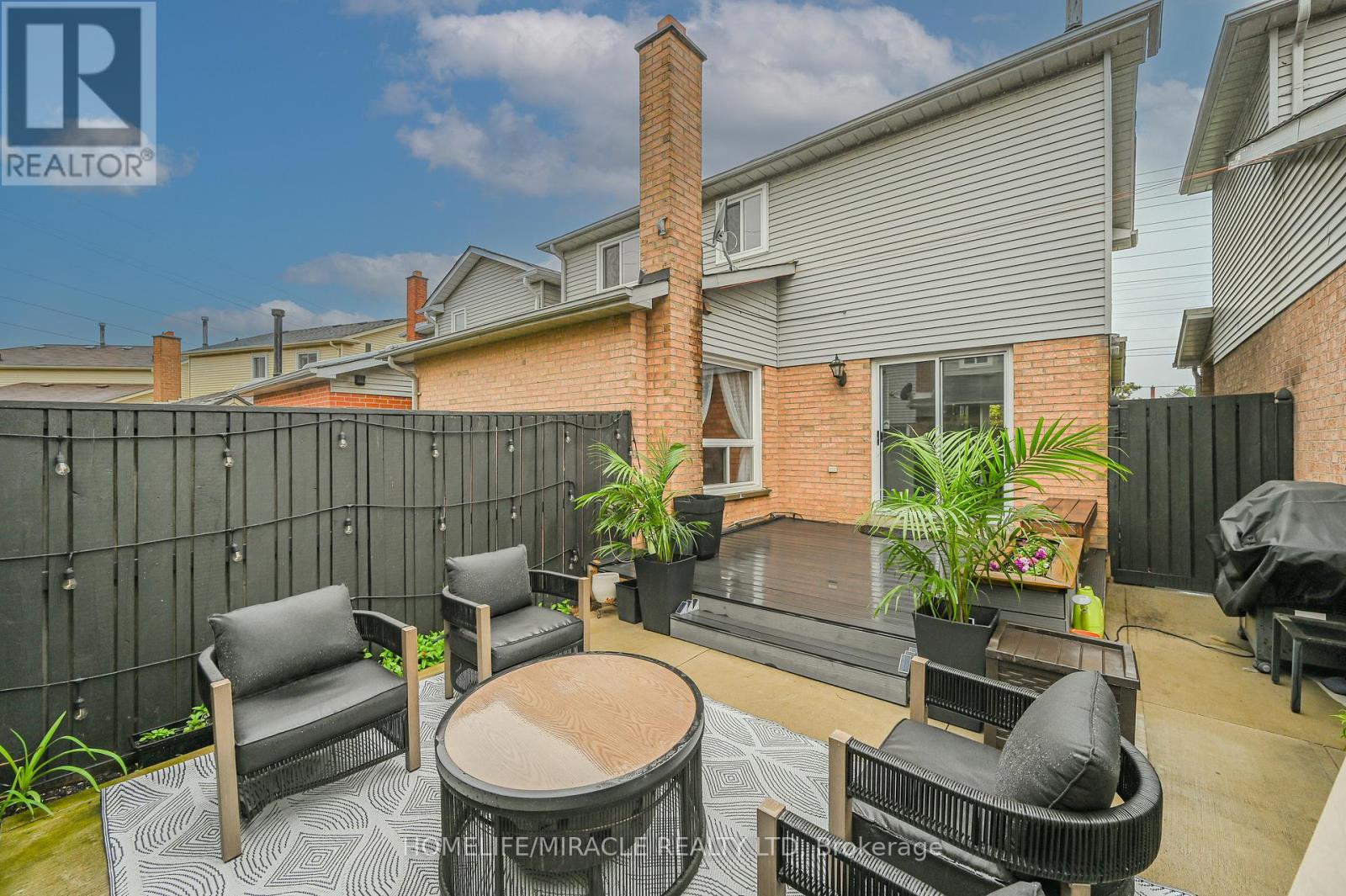 157 Millstone Drive, Brampton, Ontario  L6Y 4P9 - Photo 40 - W12198399