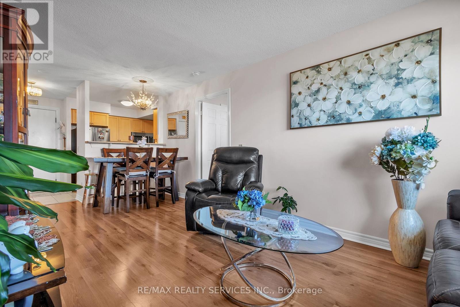 1027 - 700 Humberwood Boulevard, Toronto, Ontario  M9W 7J4 - Photo 15 - W12198442
