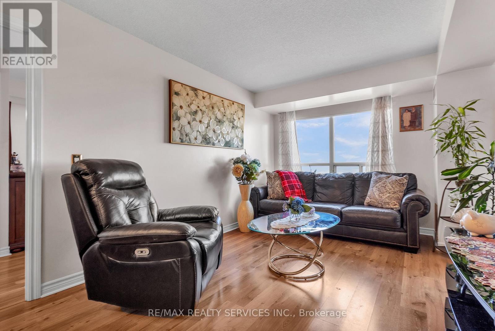 1027 - 700 Humberwood Boulevard, Toronto, Ontario  M9W 7J4 - Photo 16 - W12198442