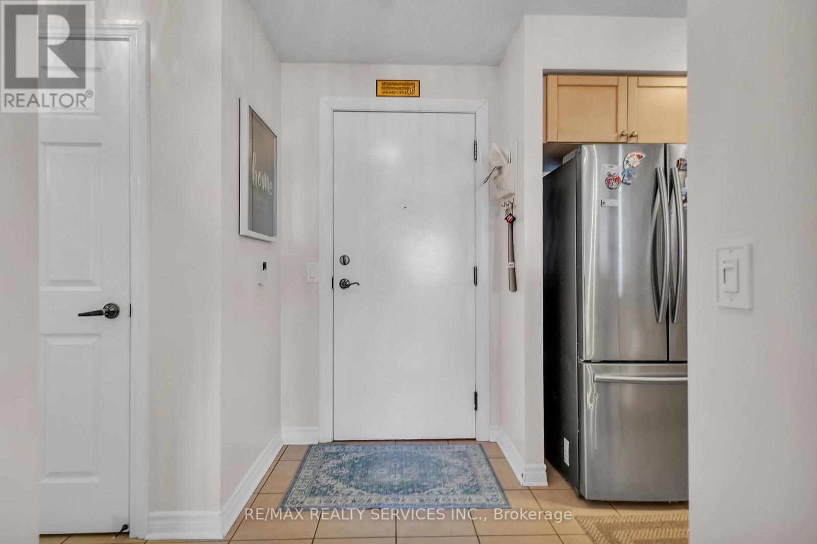 1027 - 700 Humberwood Boulevard, Toronto, Ontario  M9W 7J4 - Photo 7 - W12198442