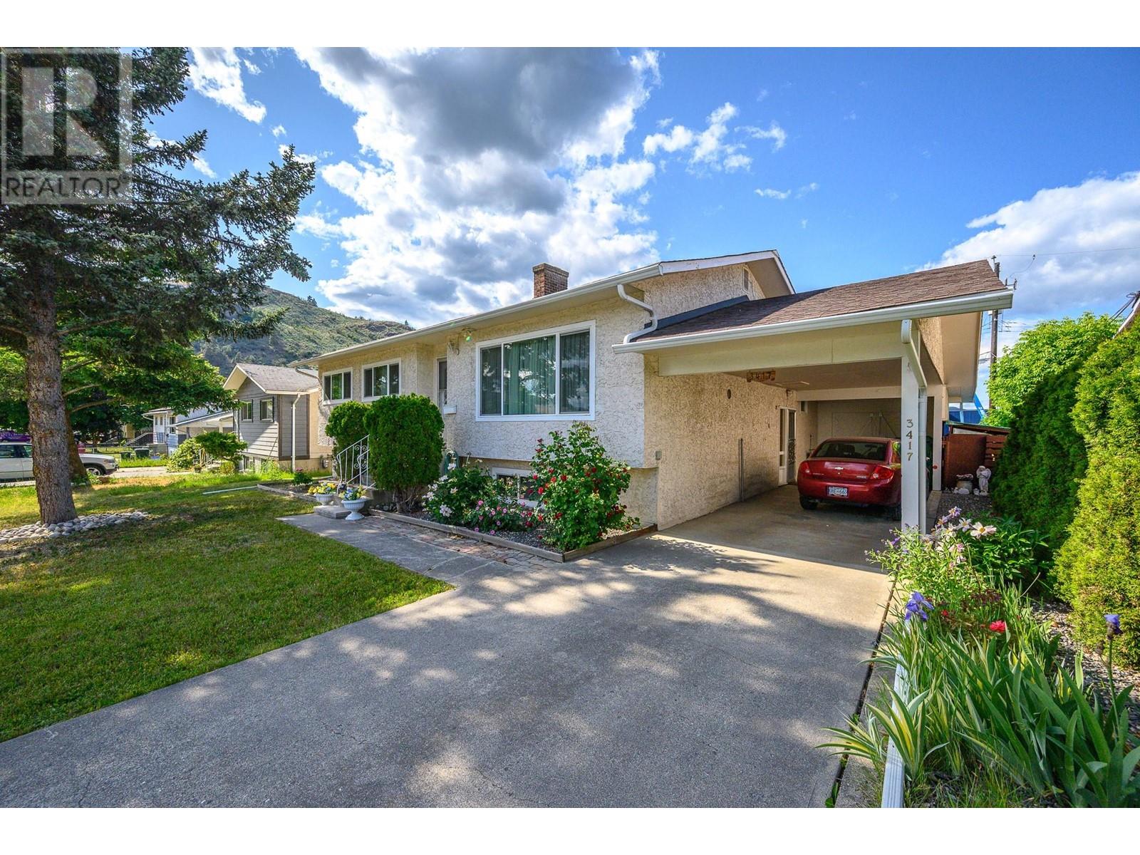 Property at 3417 42 Avenue image 3