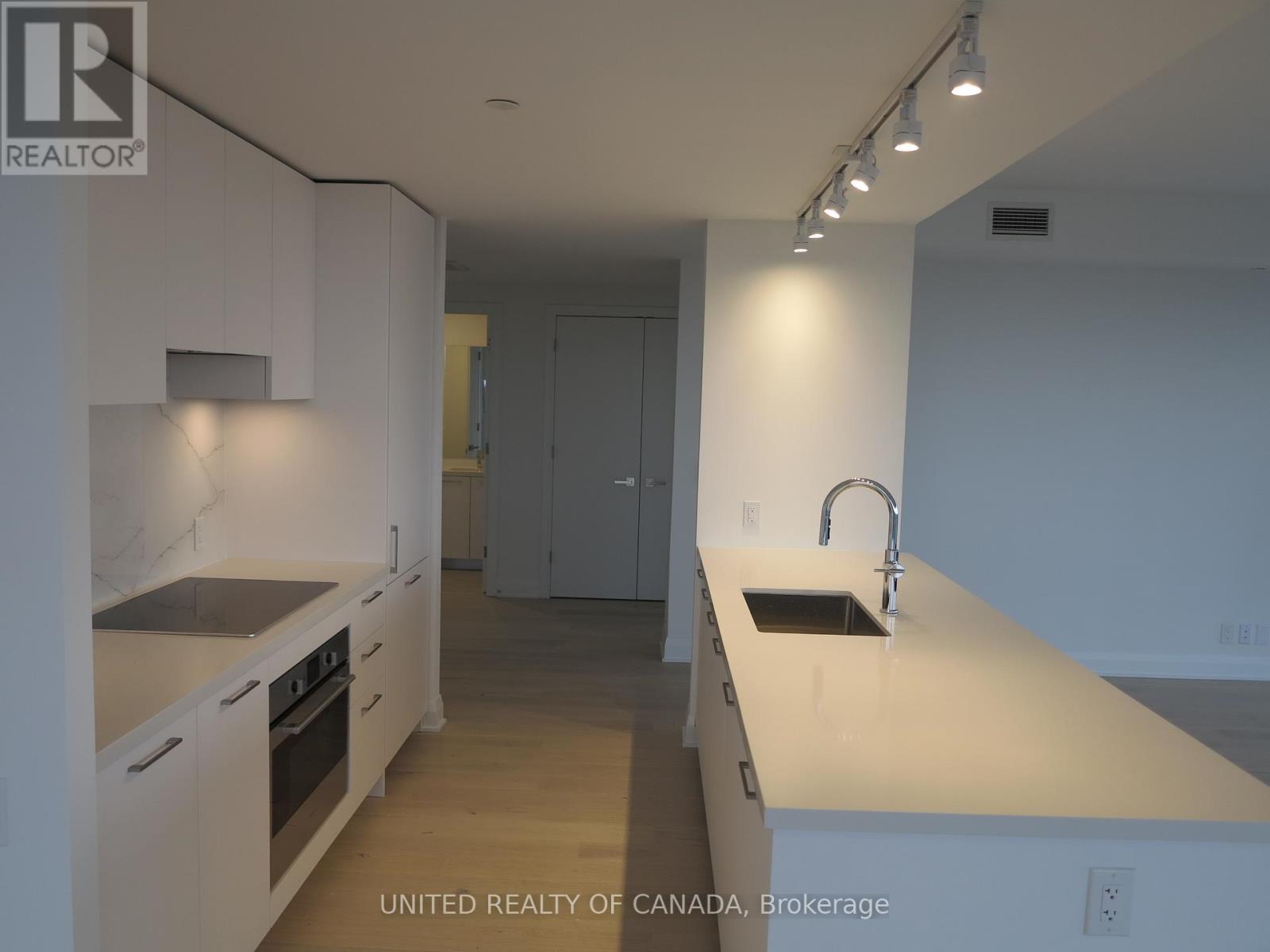 1903 - 33 Fredrick Todd Way, Toronto, Ontario  M4G 0C9 - Photo 24 - C12198458
