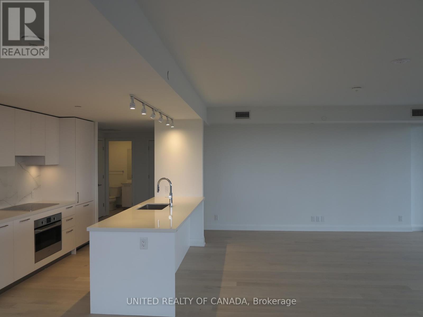 1903 - 33 Fredrick Todd Way, Toronto, Ontario  M4G 0C9 - Photo 26 - C12198458