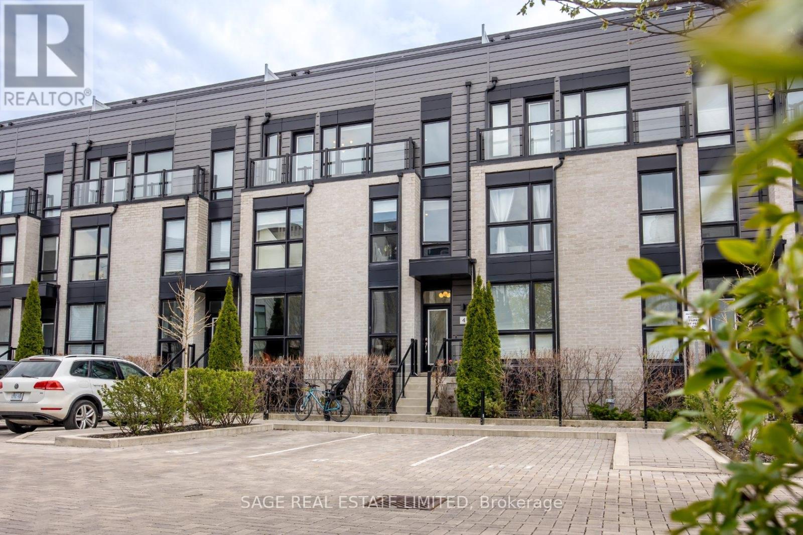 Th4 - 39 Florence Street, Toronto (Little Portugal), Ontario  M6K 0C5 - Photo 35 - C12198496