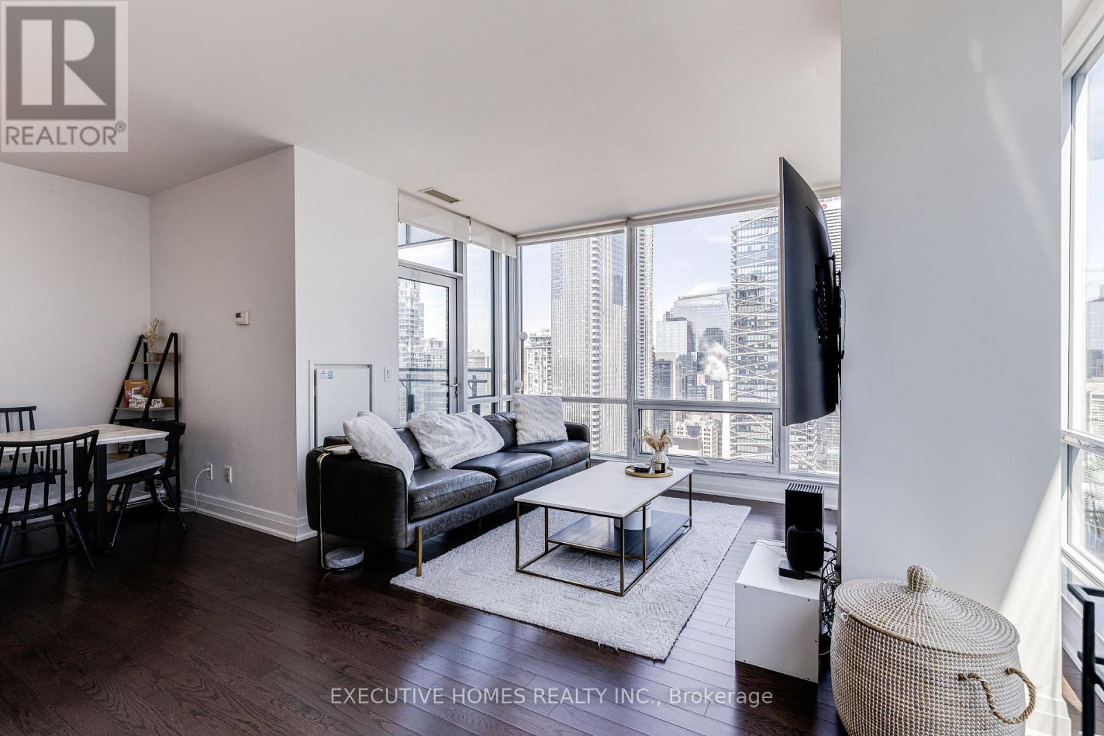 2912 - 80 John Street, Toronto, Ontario  M5V 3X4 - Photo 6 - C12198501