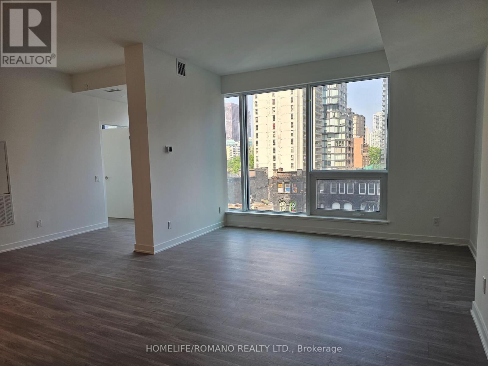 605 - 8 Wellesley Street W, Toronto, Ontario  M4Y 0J5 - Photo 6 - C12198519
