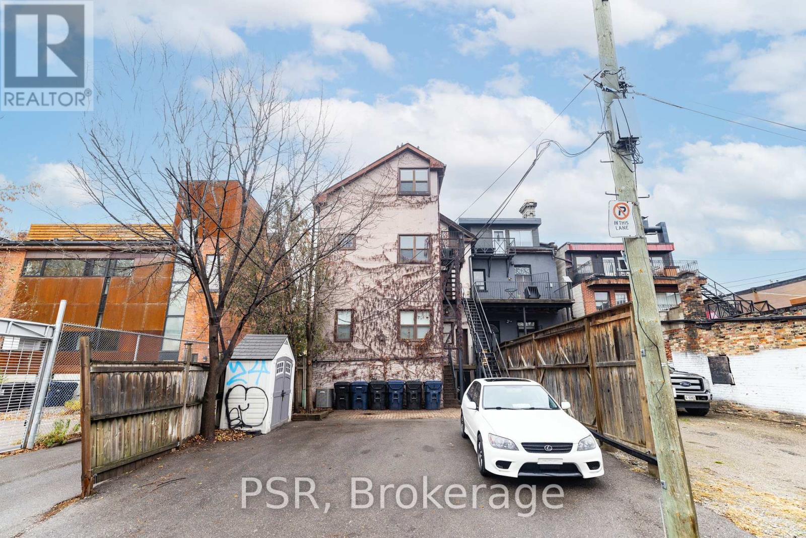 1 - 205 Gerrard Street E, Toronto, Ontario  M5A 2E7 - Photo 9 - C12198541