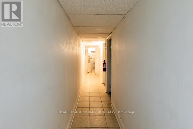 Bsmt - 210 Shaw Street, Toronto, Ontario  M6J 2W8 - Photo 10 - C12198551