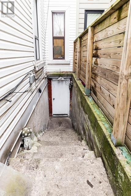 Bsmt - 210 Shaw Street, Toronto, Ontario  M6J 2W8 - Photo 2 - C12198551