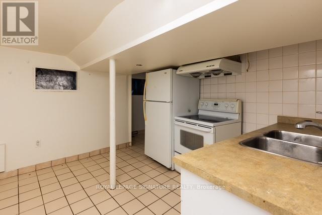 Bsmt - 210 Shaw Street, Toronto, Ontario  M6J 2W8 - Photo 8 - C12198551